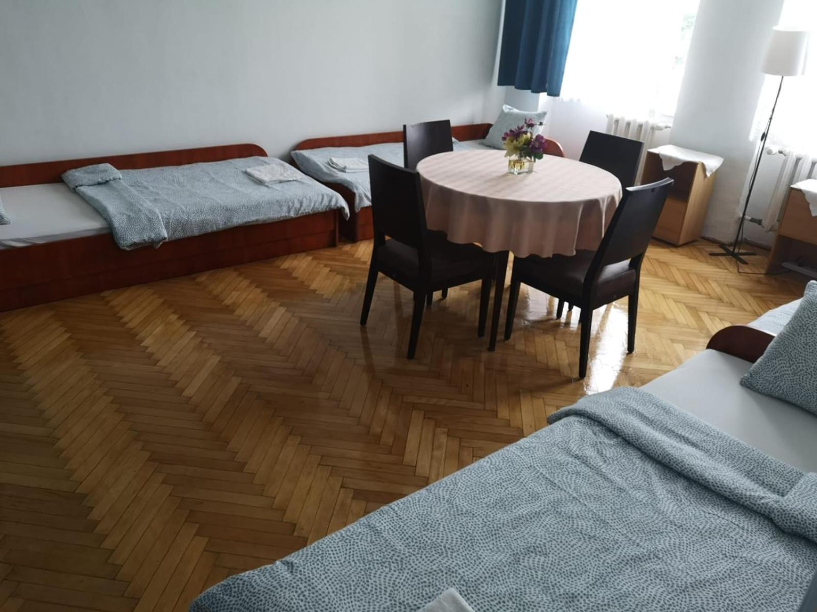 Quadruple Room - Photo 1