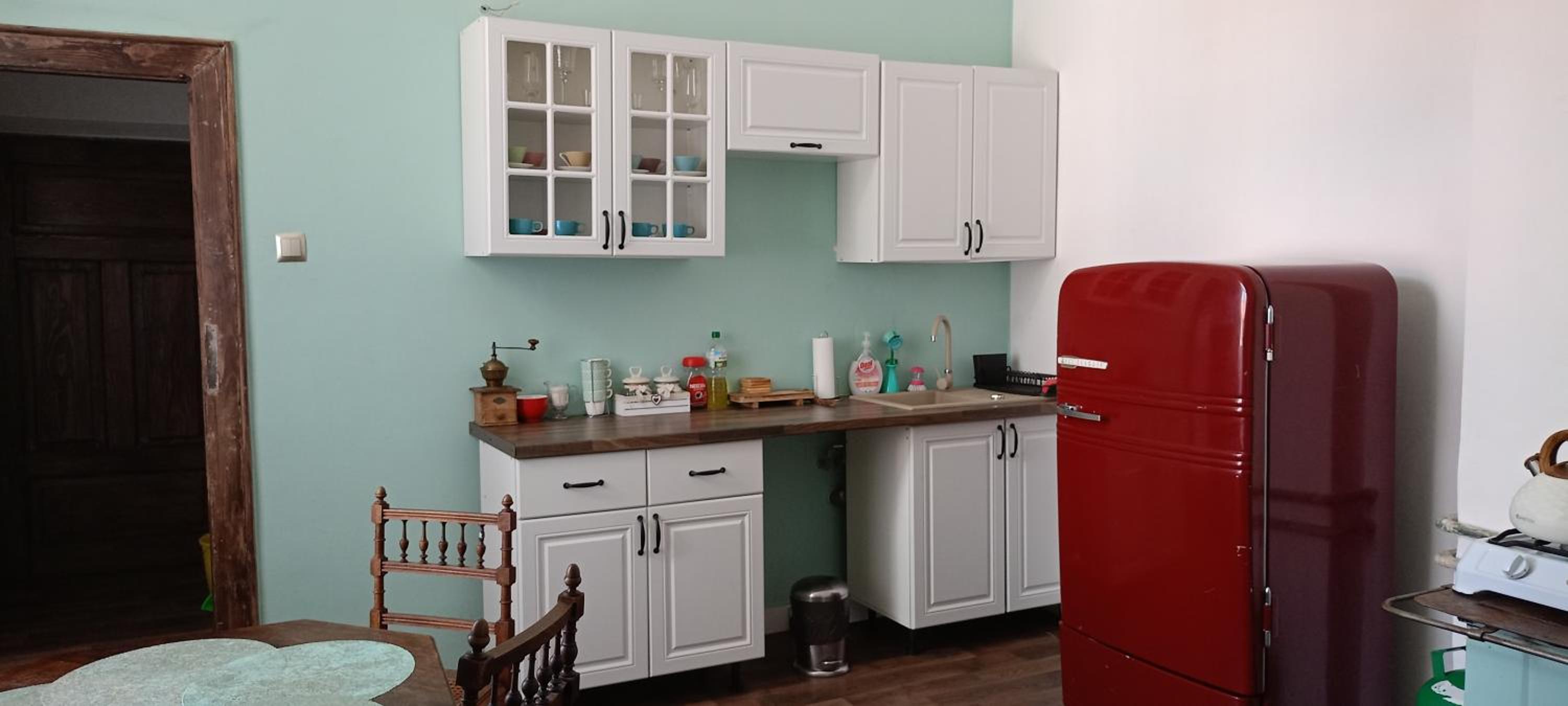 Two-Bedroom Suite - Photo 10
