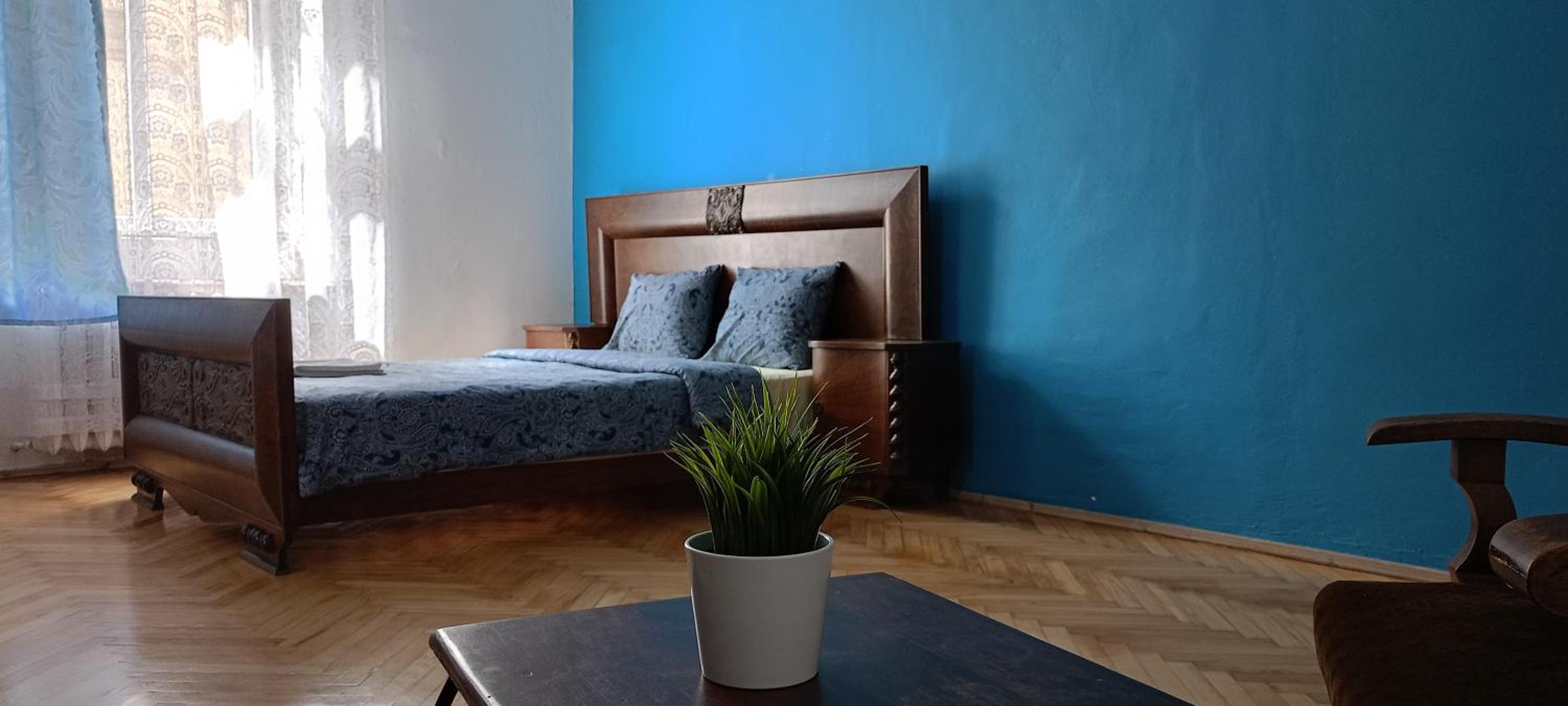 Two-Bedroom Suite - Photo 6