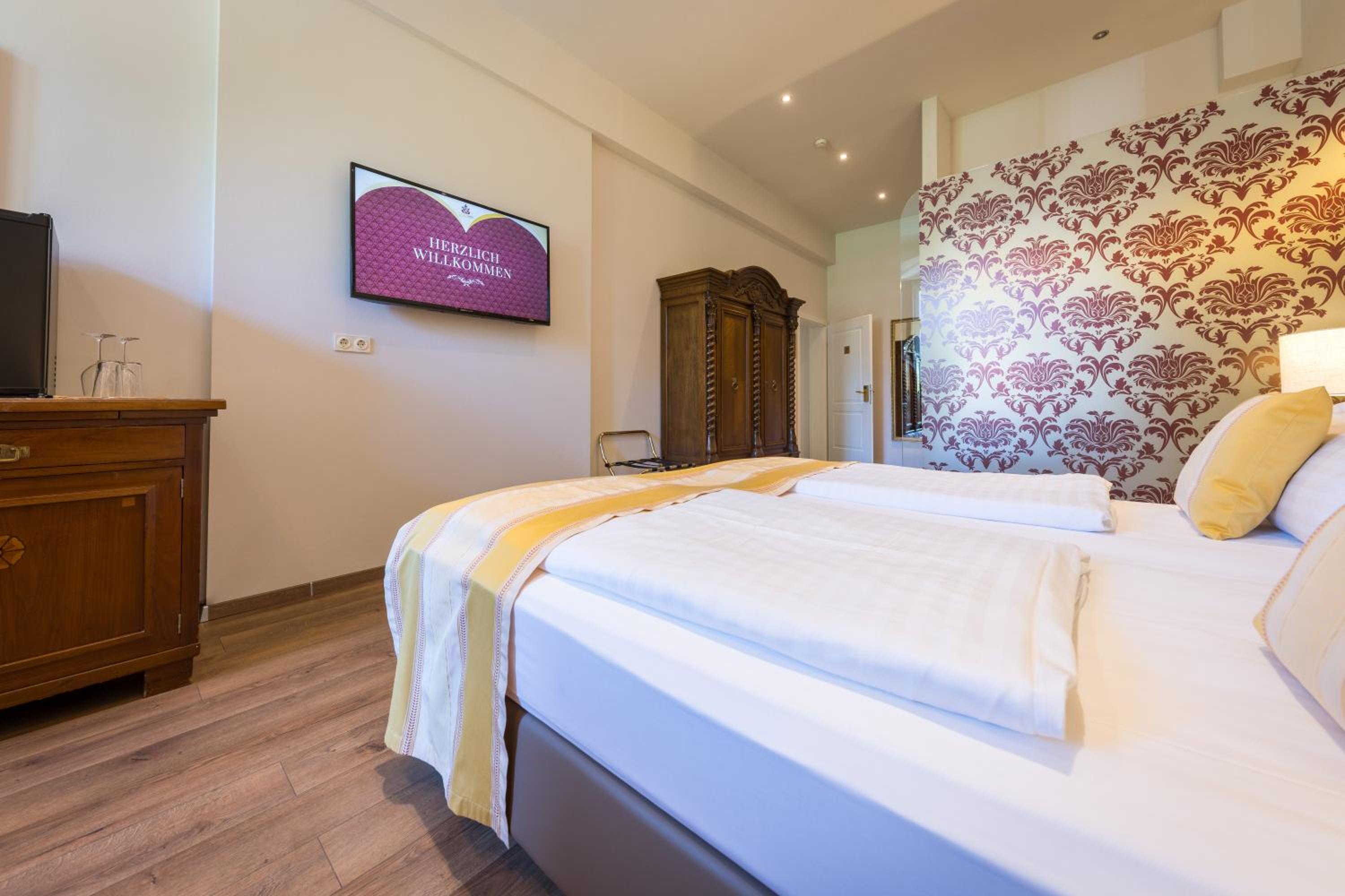 Superior Double Room - Photo 1