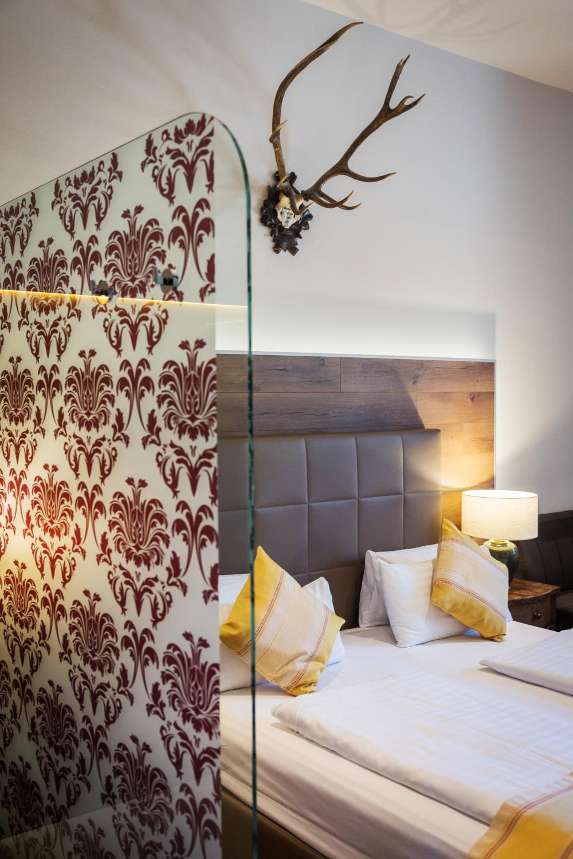 Superior Double Room - Photo 3
