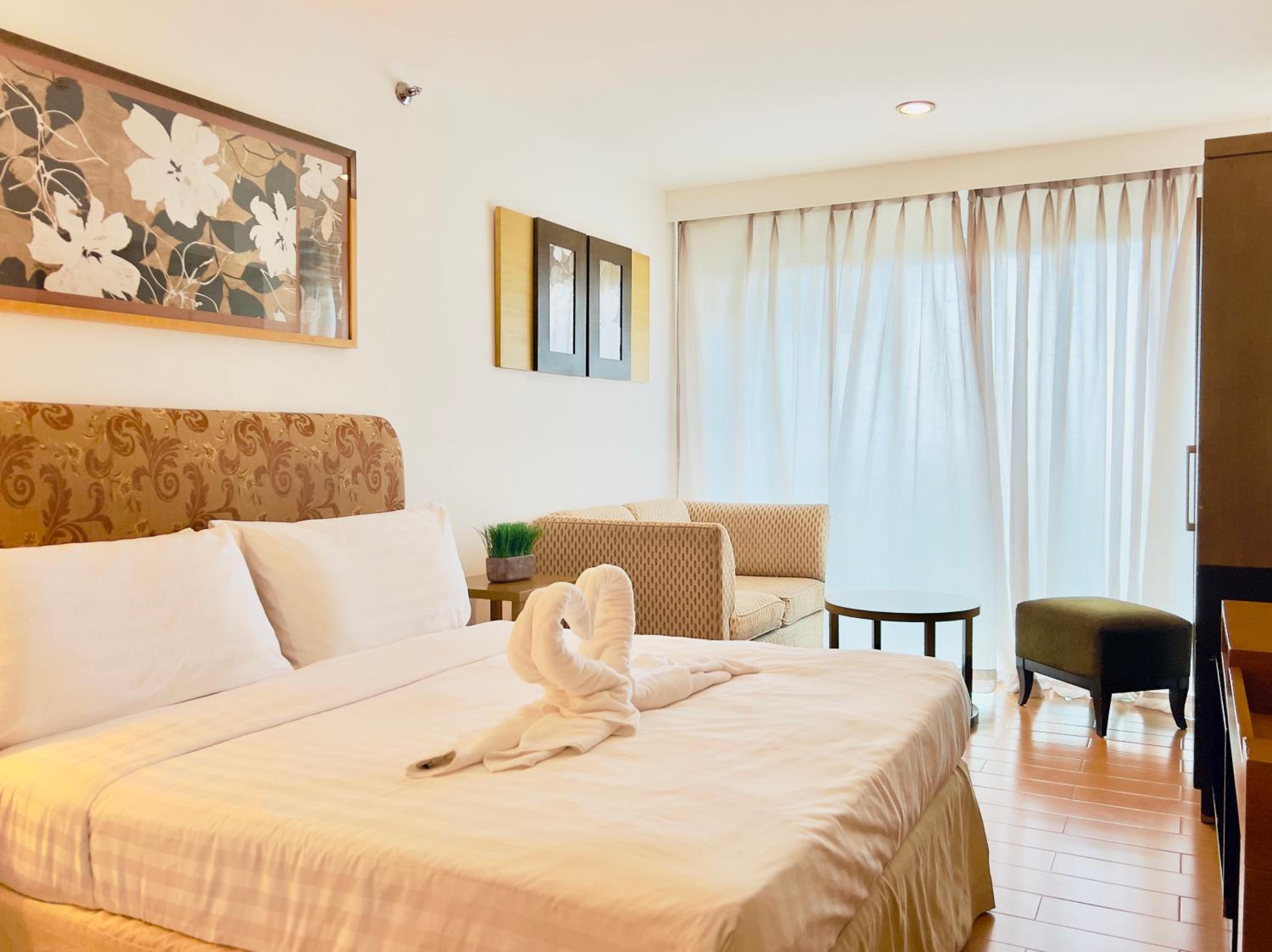 Deluxe Double or Twin Room - Photo 3