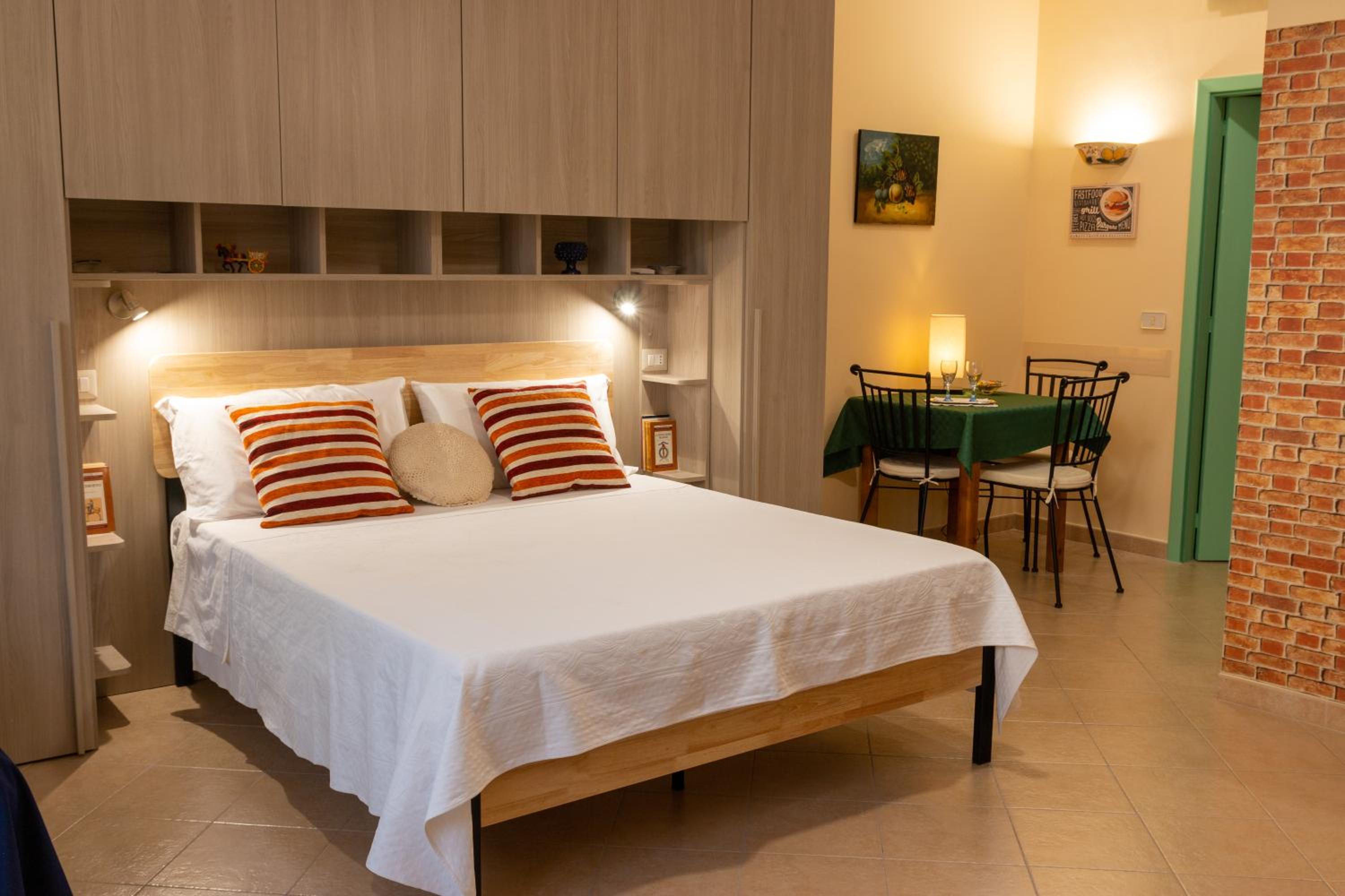 One-Bedroom House