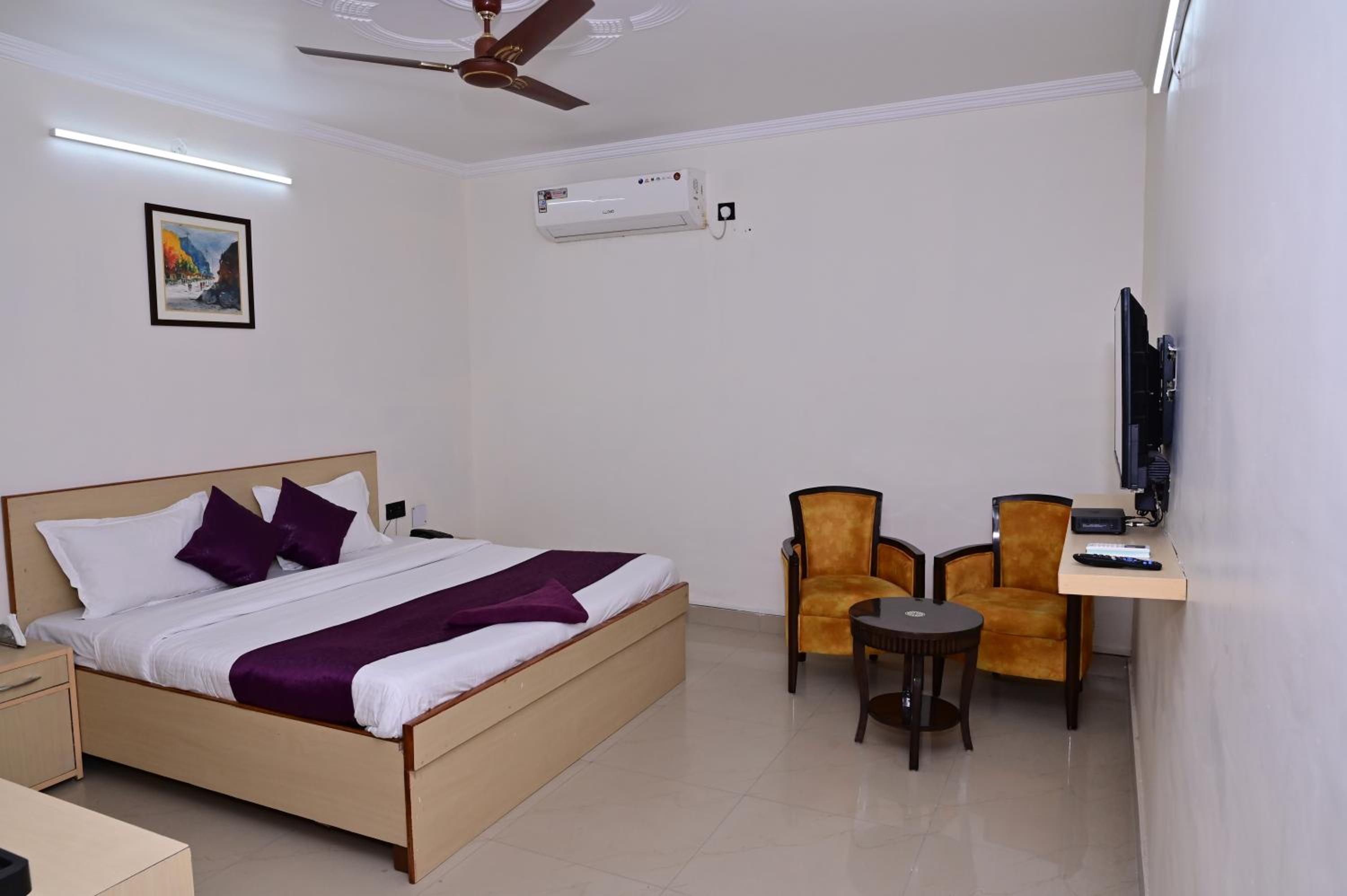Deluxe Double or Twin Room - Photo 4