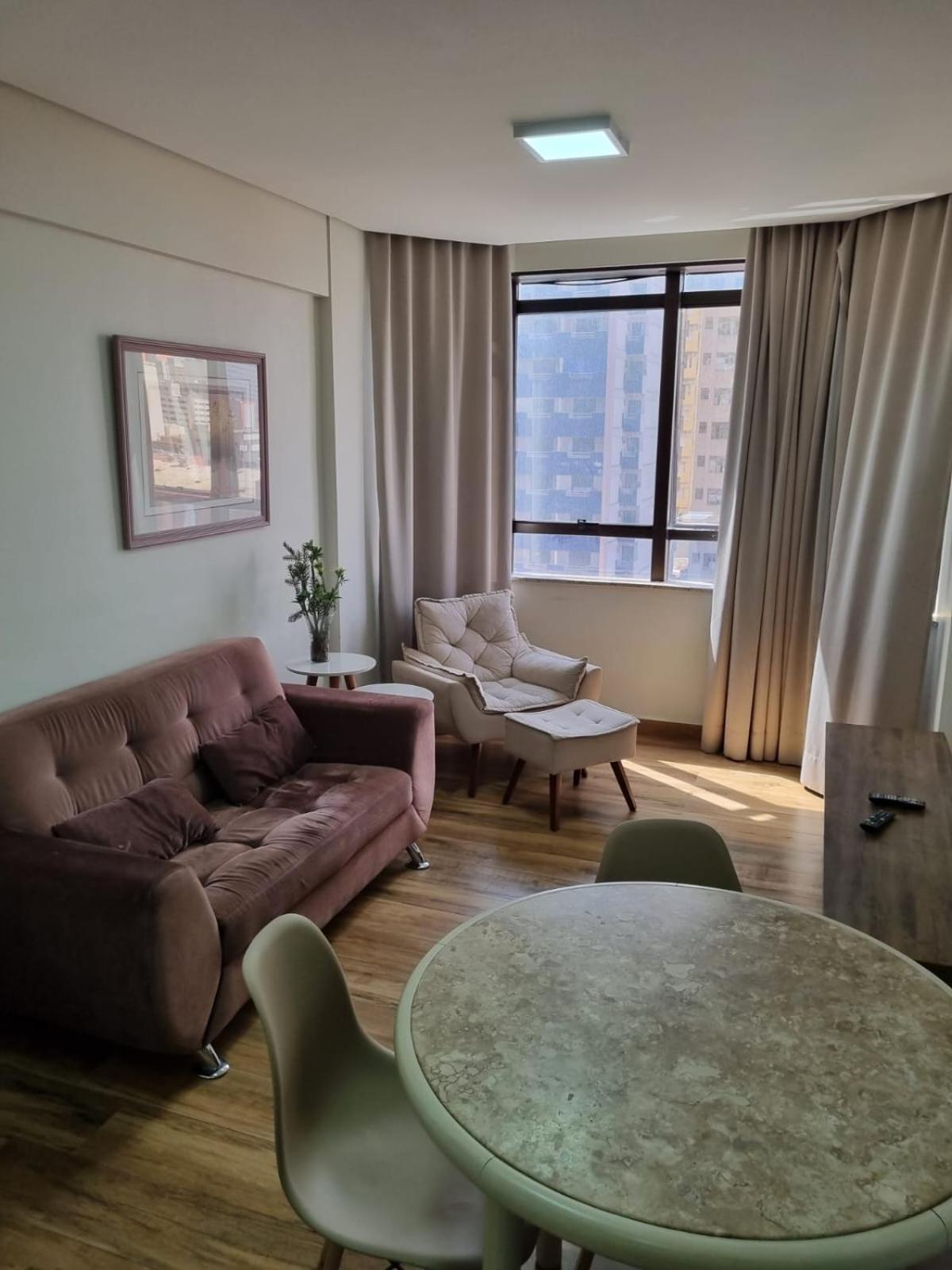 One-Bedroom Apartment photo 1