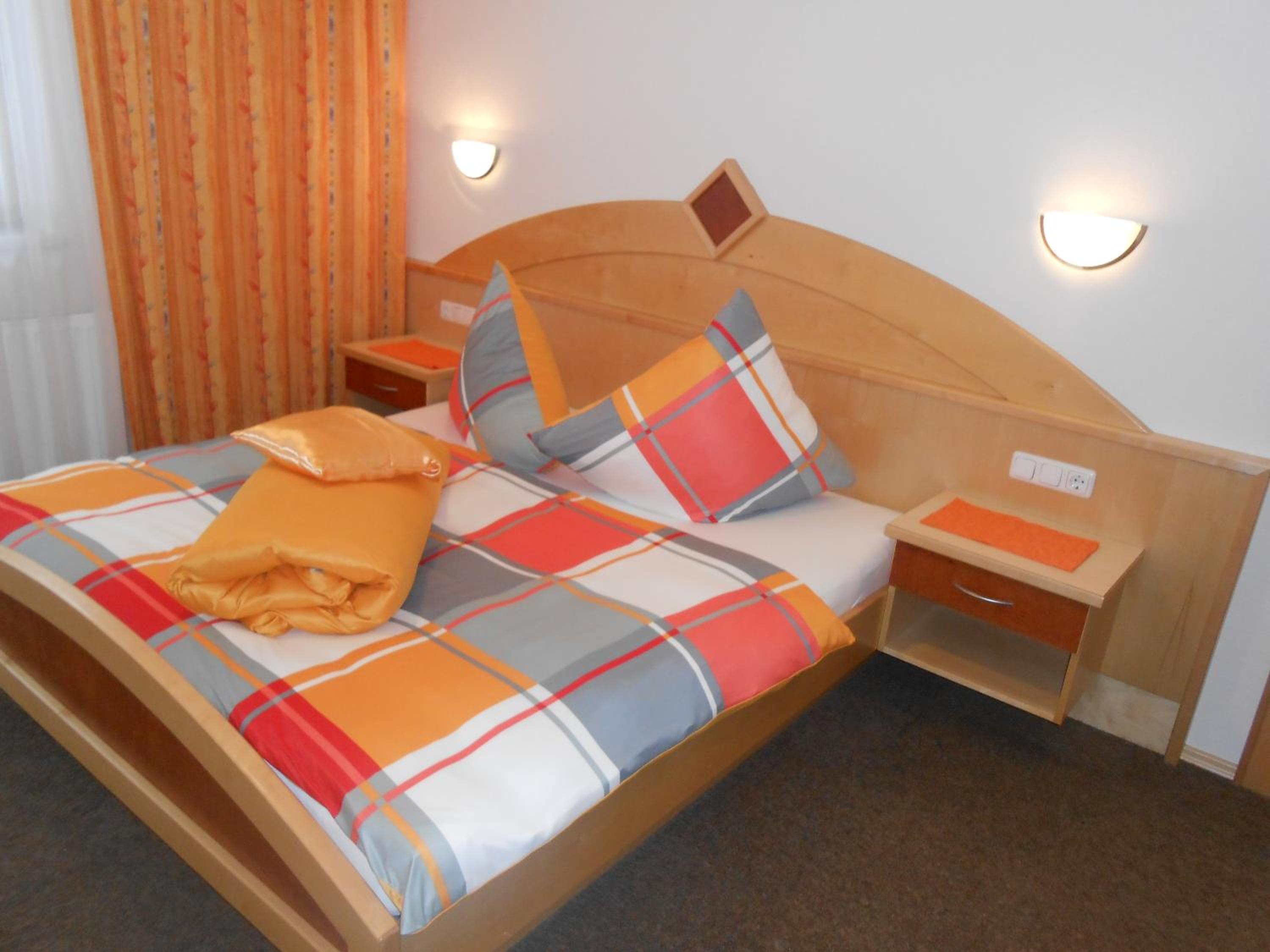 Three-Bedroom Apartment with Balcony photo 1