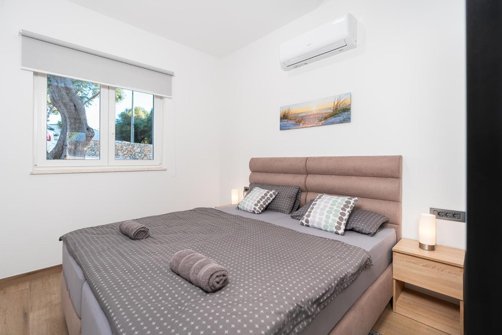 Three-Bedroom Villa photo 1