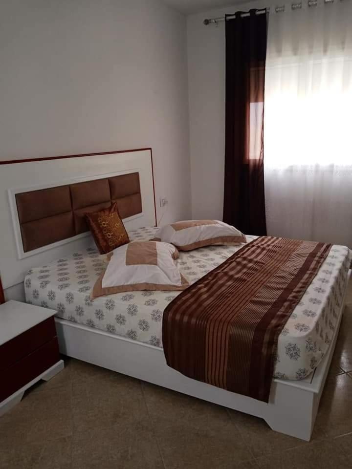 Four-Bedroom House photo 1