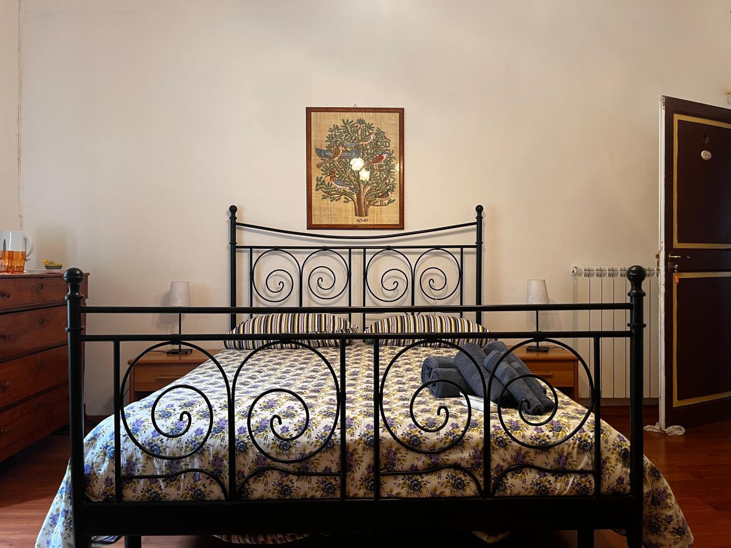 Large Double Or Twin Room photo 1