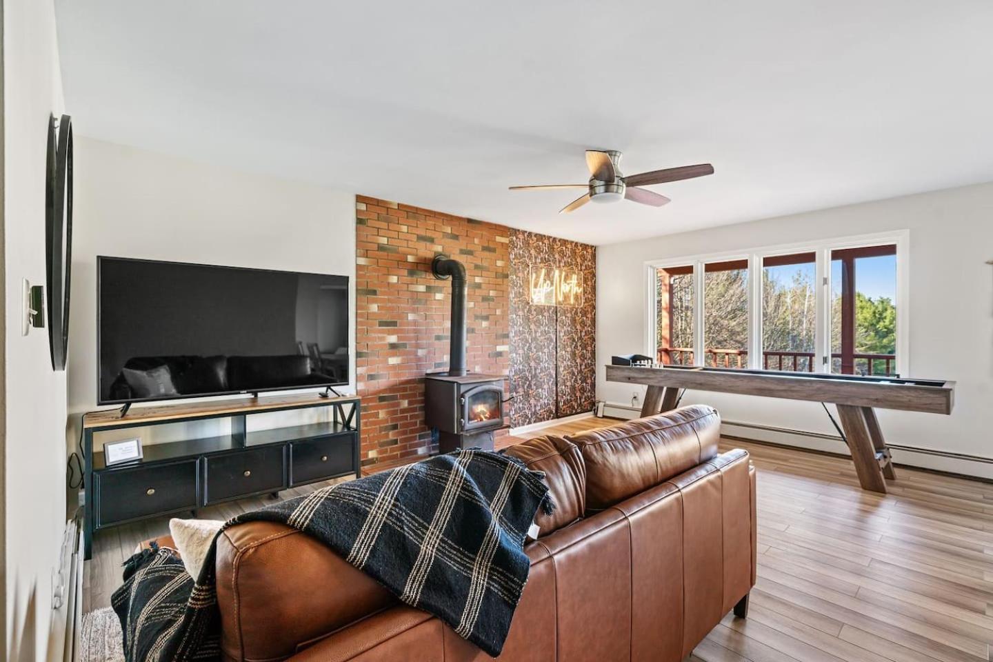 Four-Bedroom House photo 1