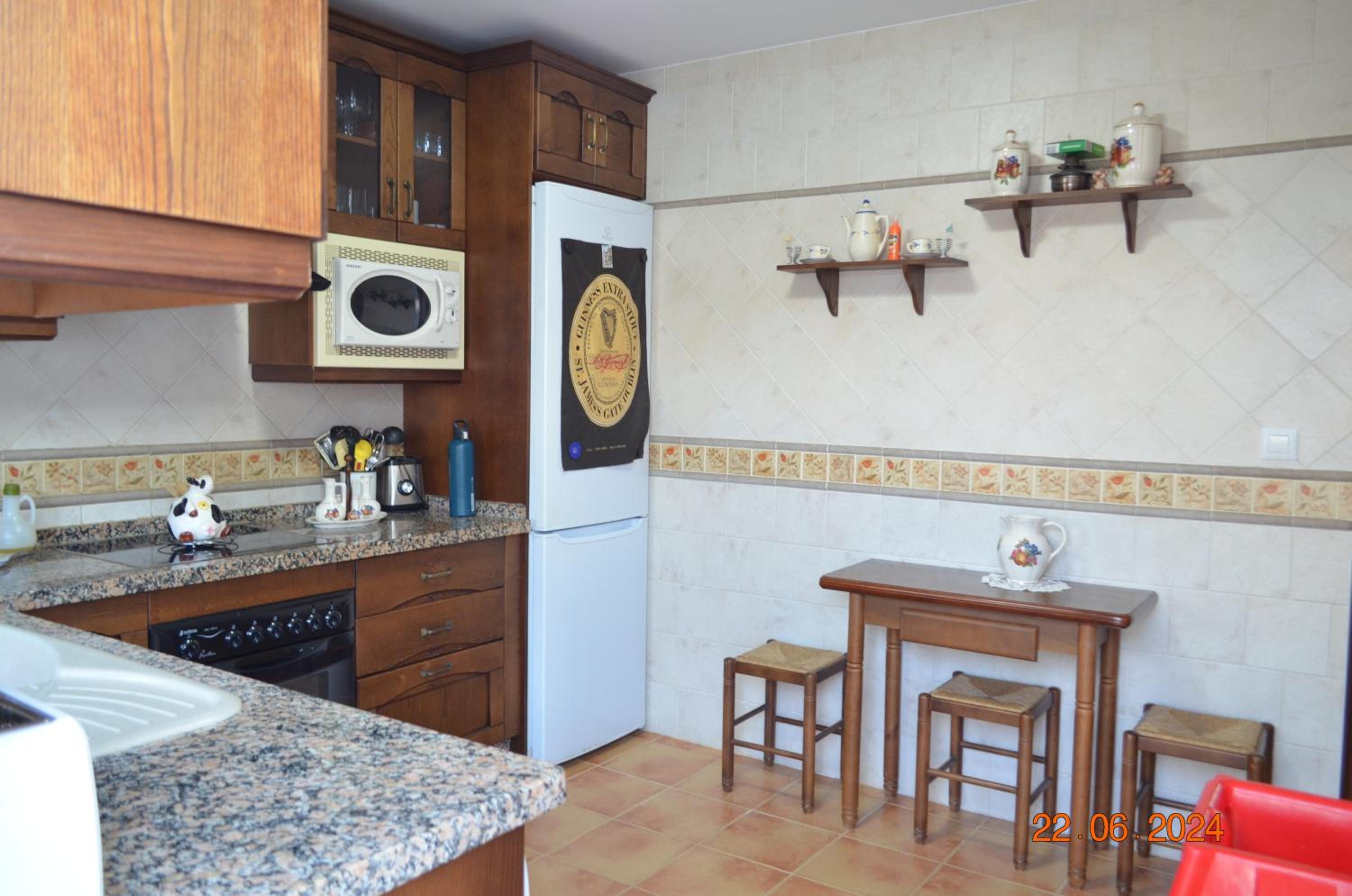 Three-Bedroom House photo 2
