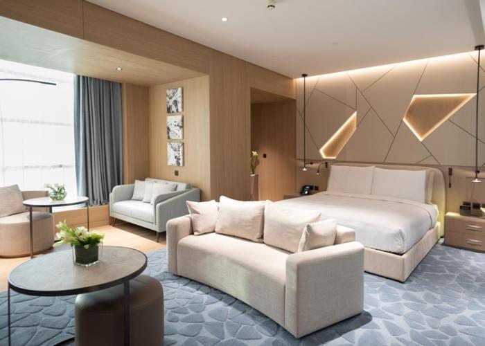 Business King Suite