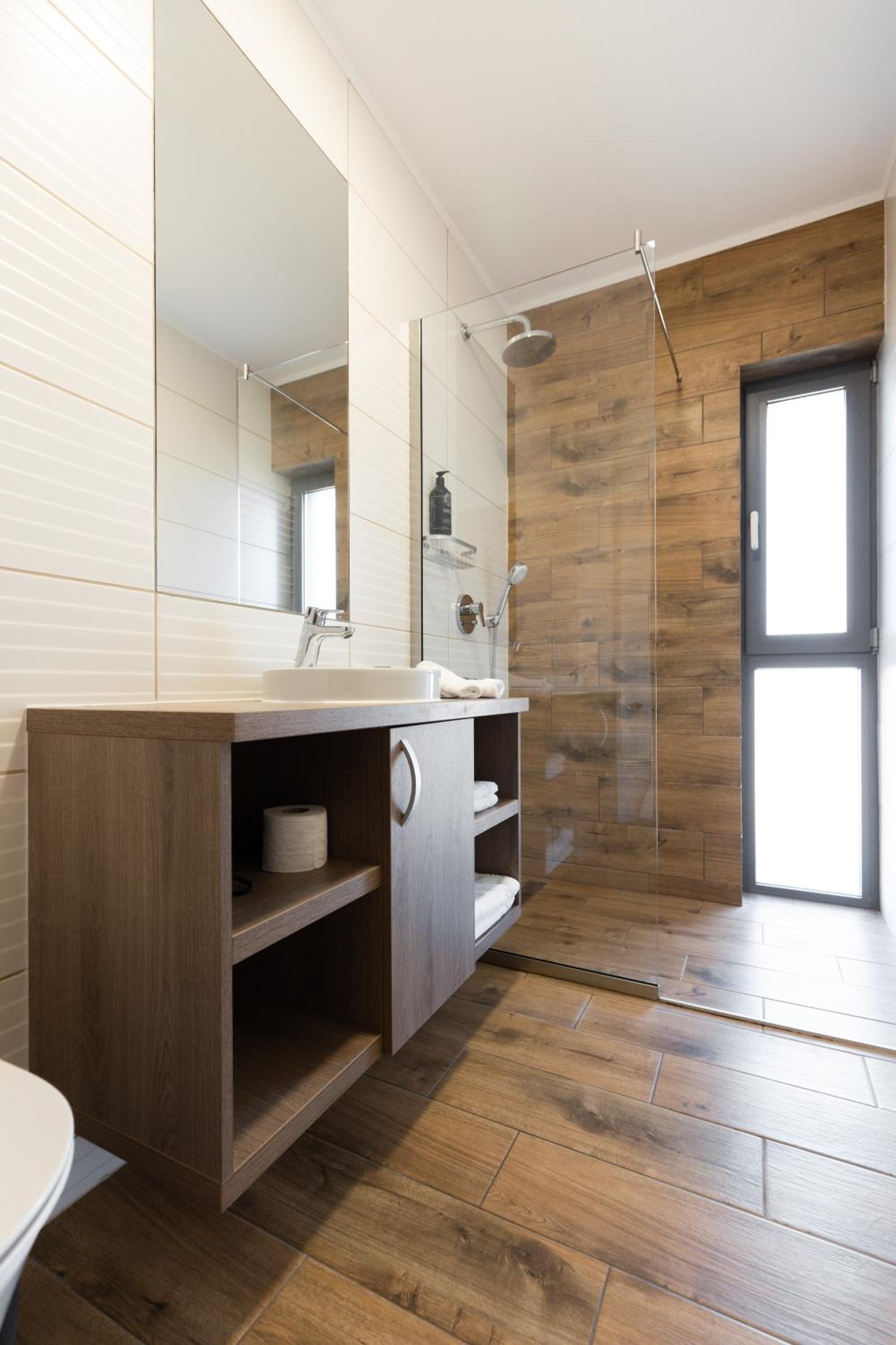 Double or Twin Room - Photo 15