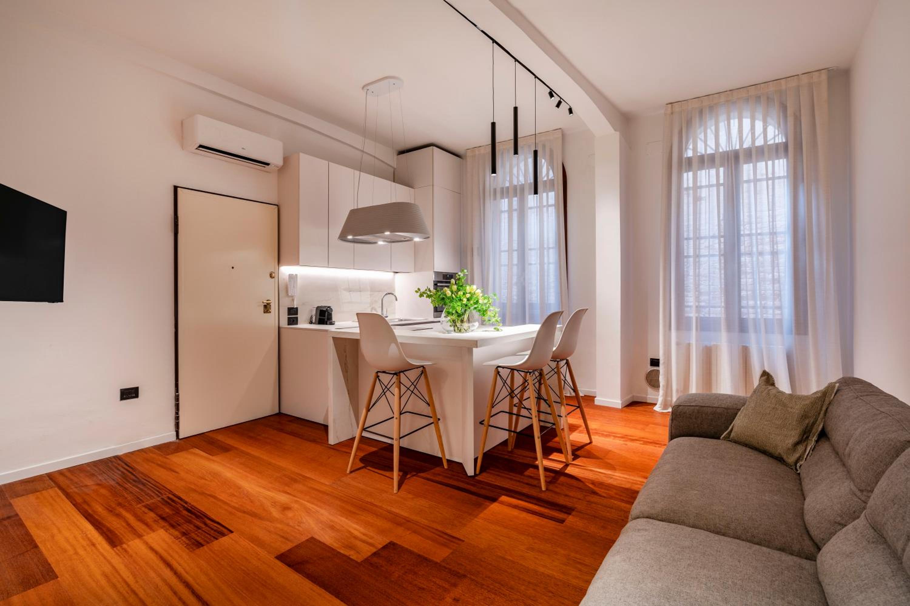 One-Bedroom Apartment - Ground Floor photo 1
