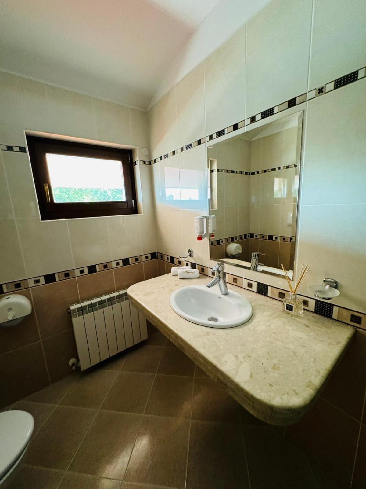 Two-Bedroom Apartment - Photo 8