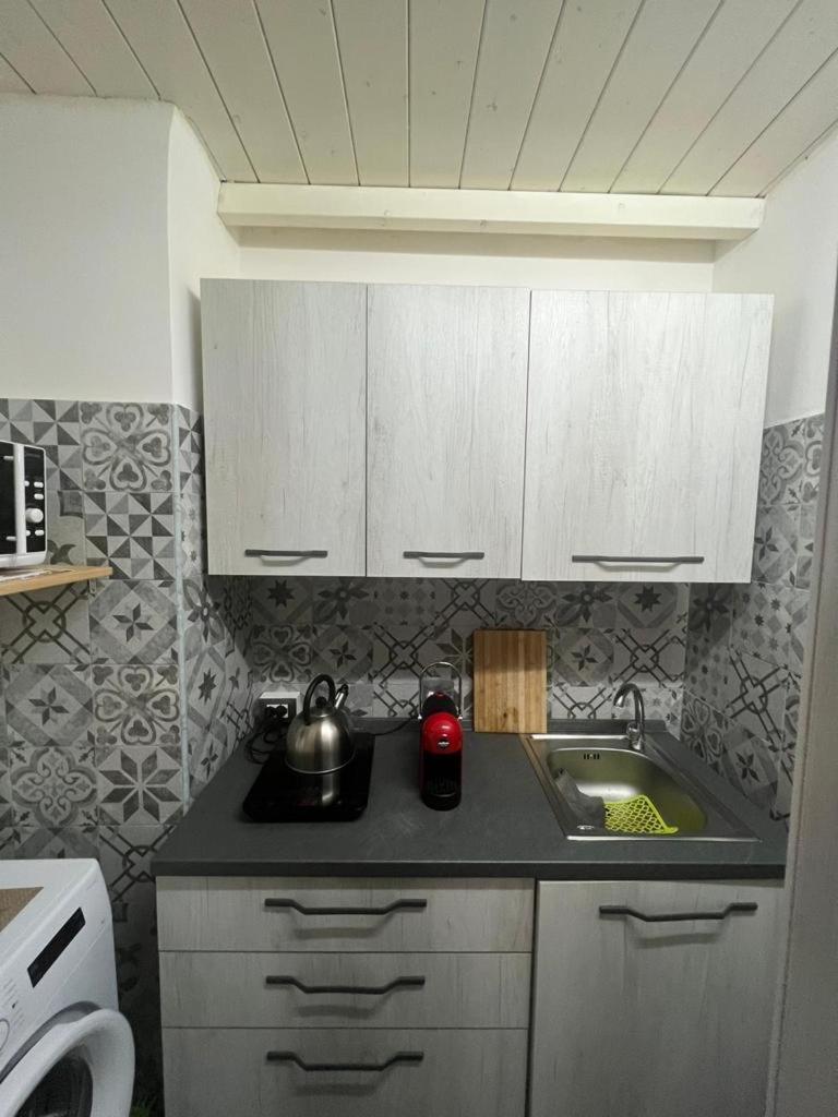 One-Bedroom Apartment - Photo 5