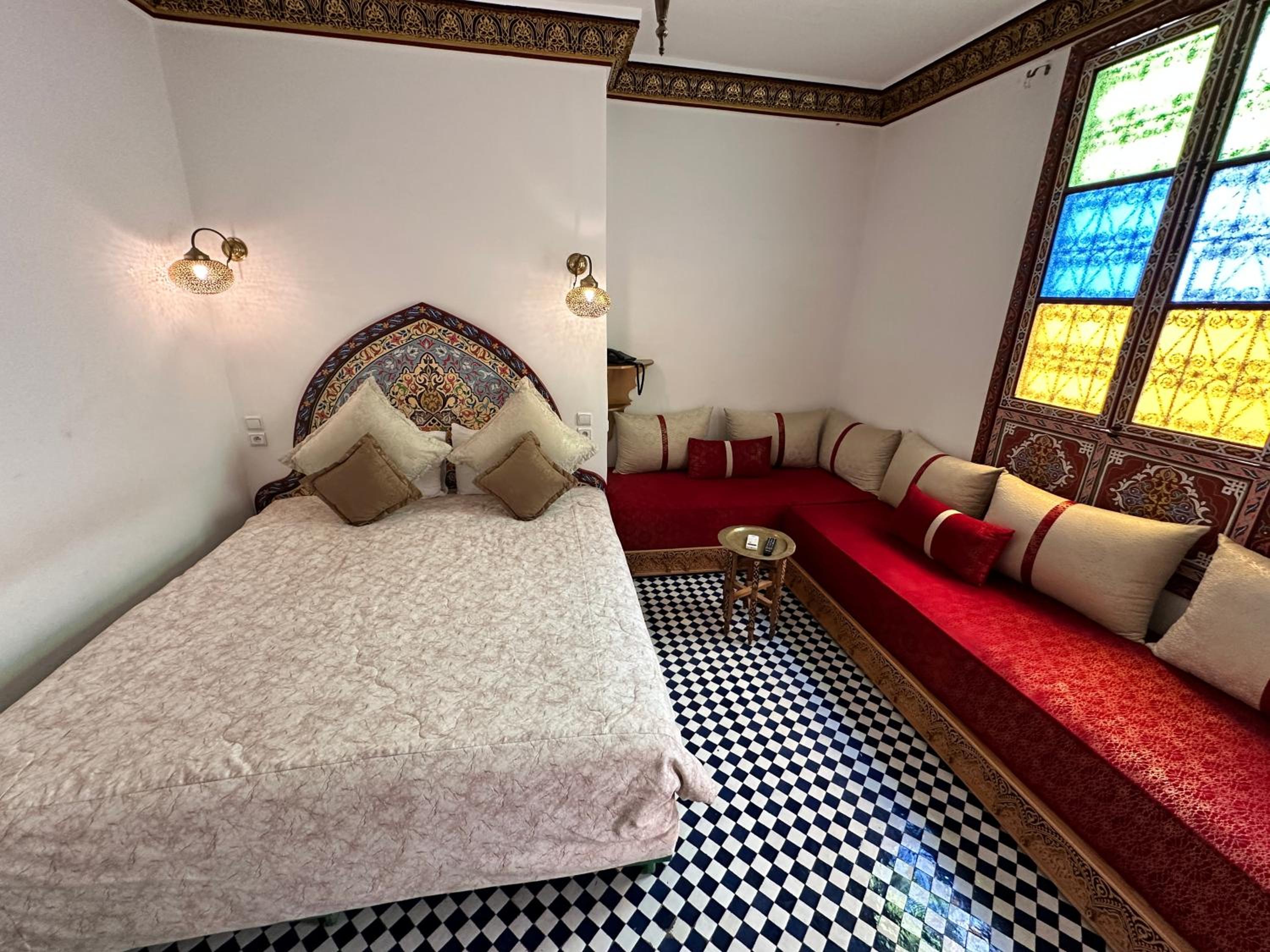 Deluxe Junior Suite - Photo 4
