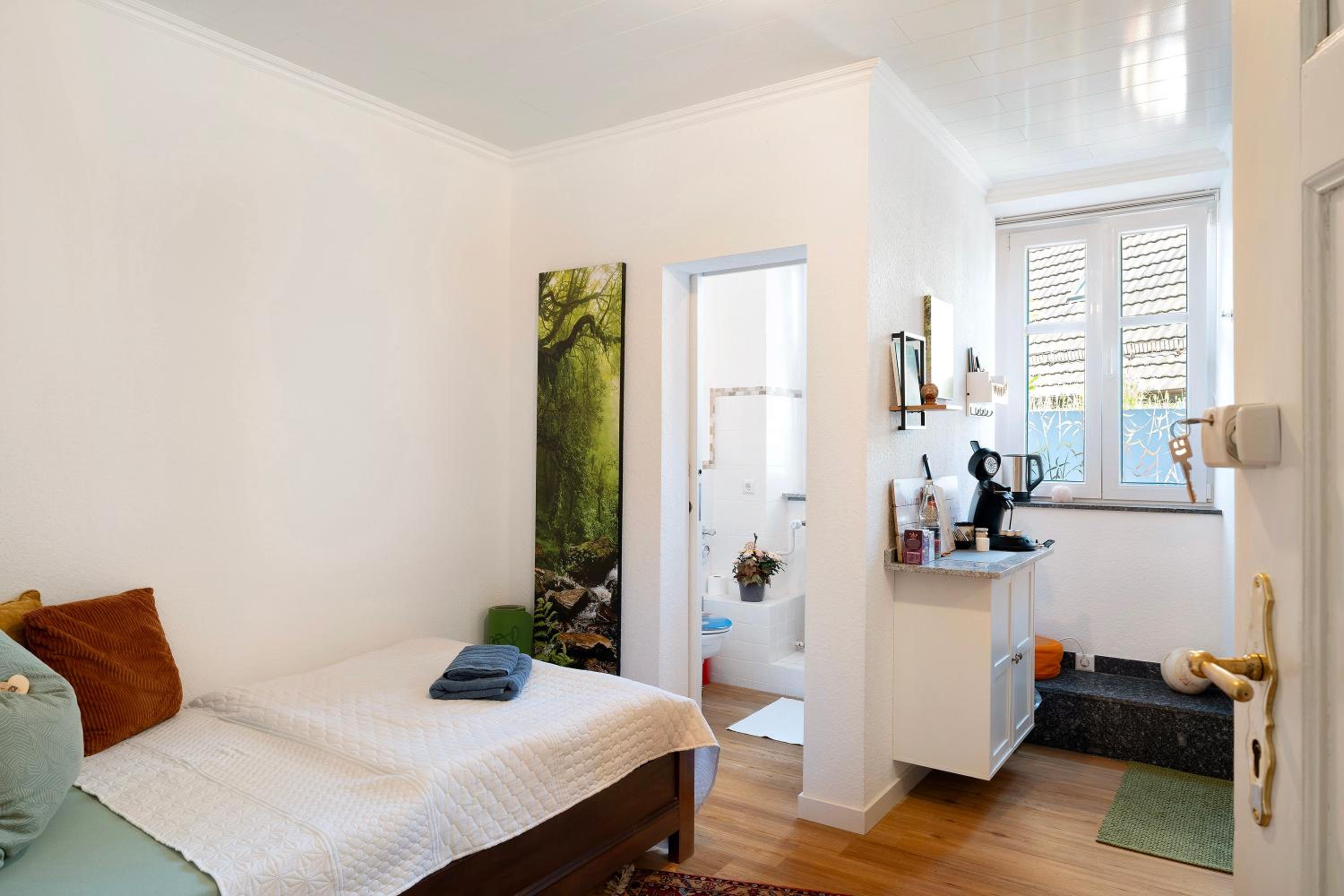 Standard Single Room with Shower