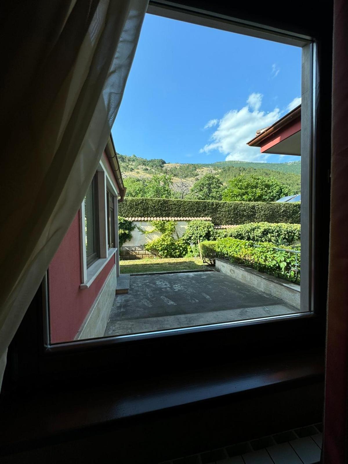 Double Room with Spa Bath - Photo 7