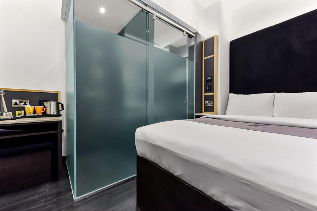 Double Room (Without Window) photo 1