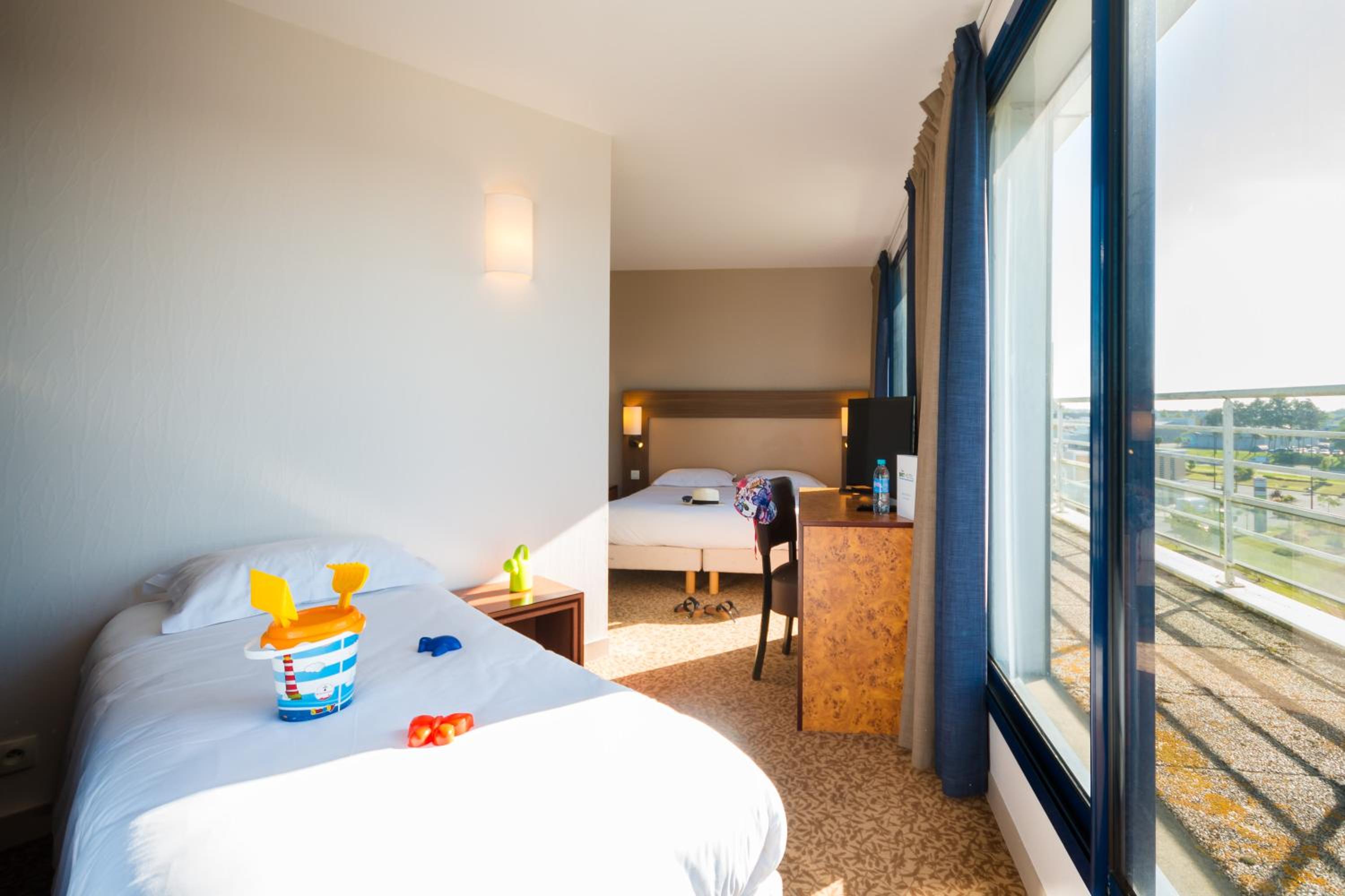 Standard Triple Room - Photo 4