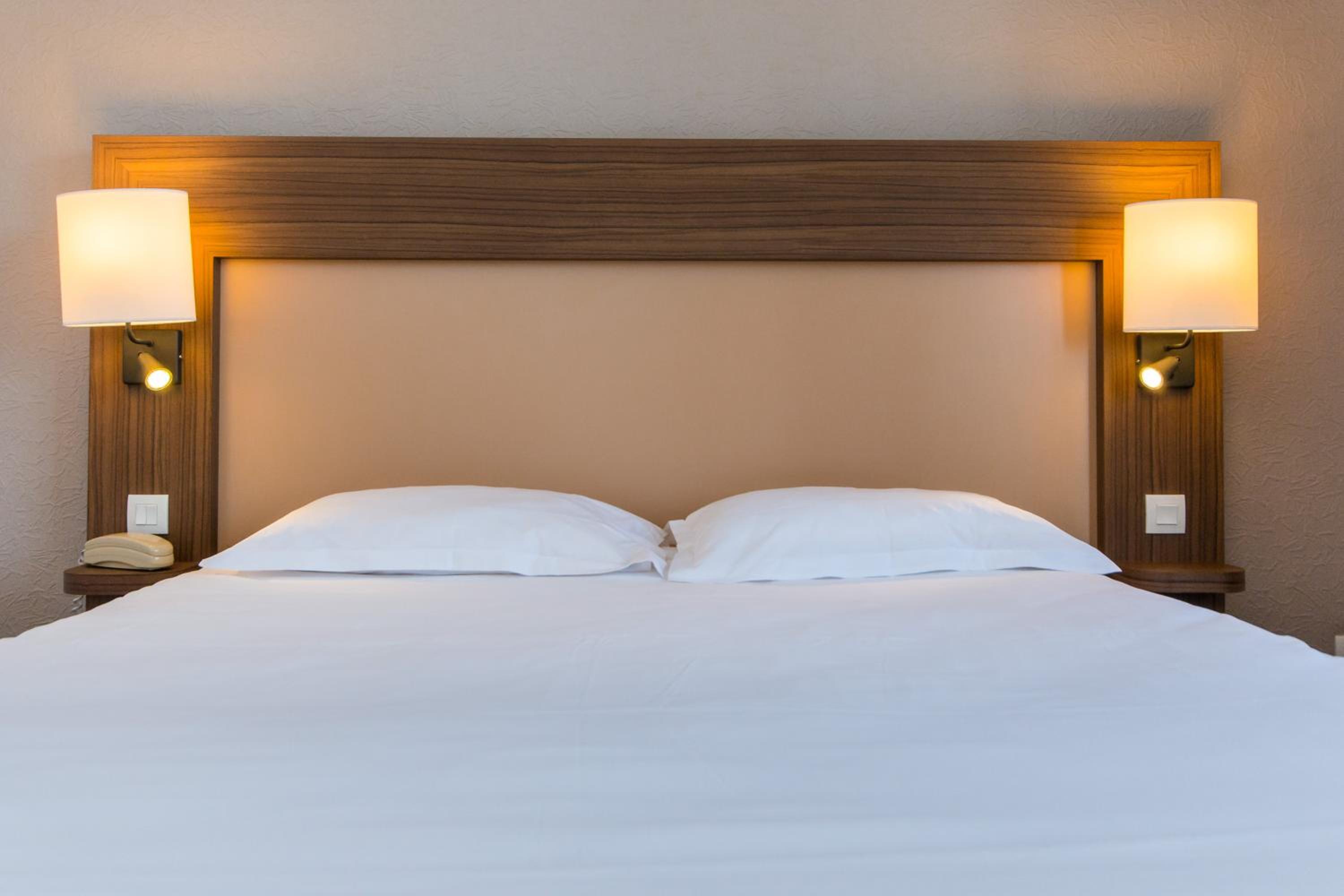 Standard Triple Room - Photo 3