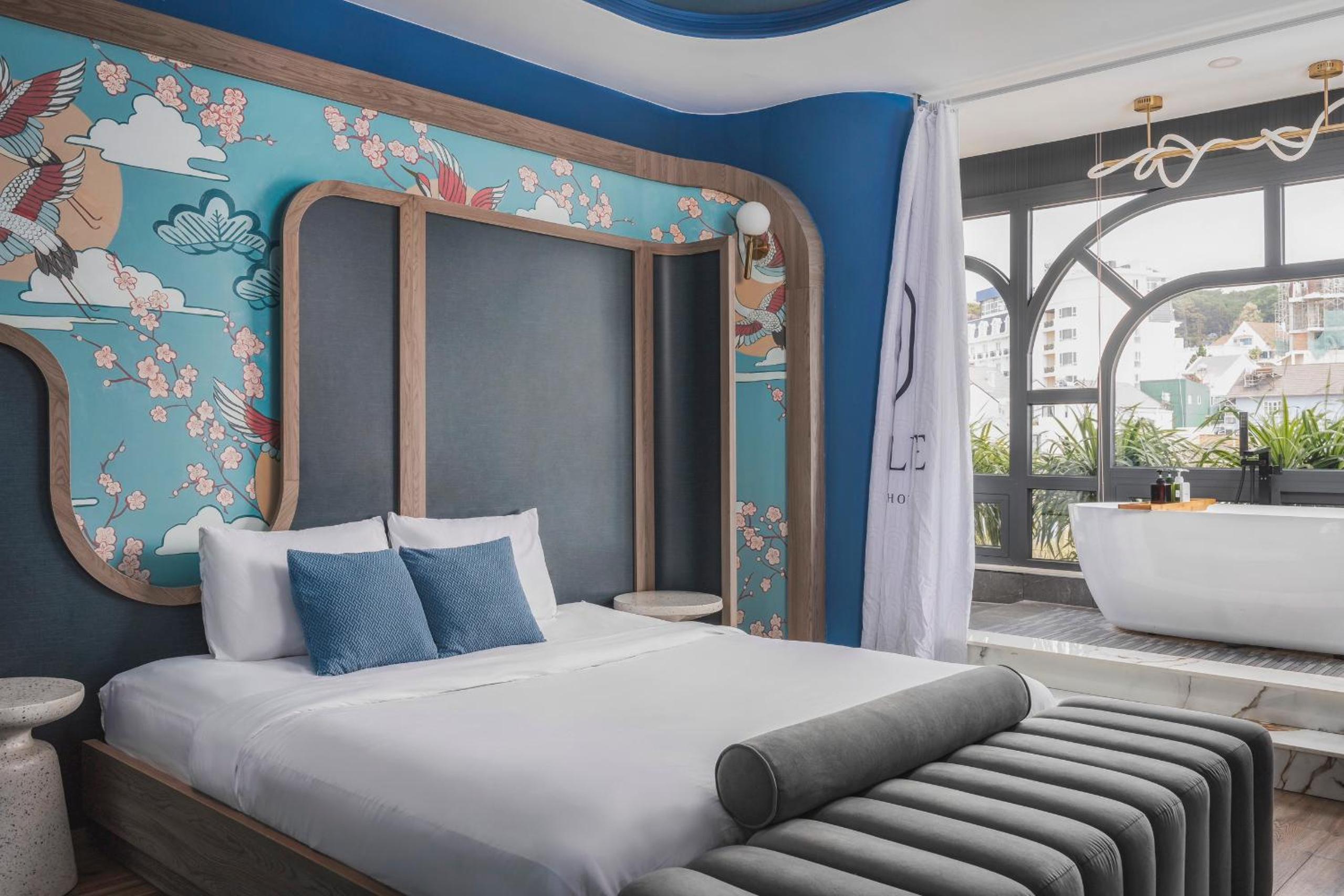 Deluxe Double Room with Bath photo 1