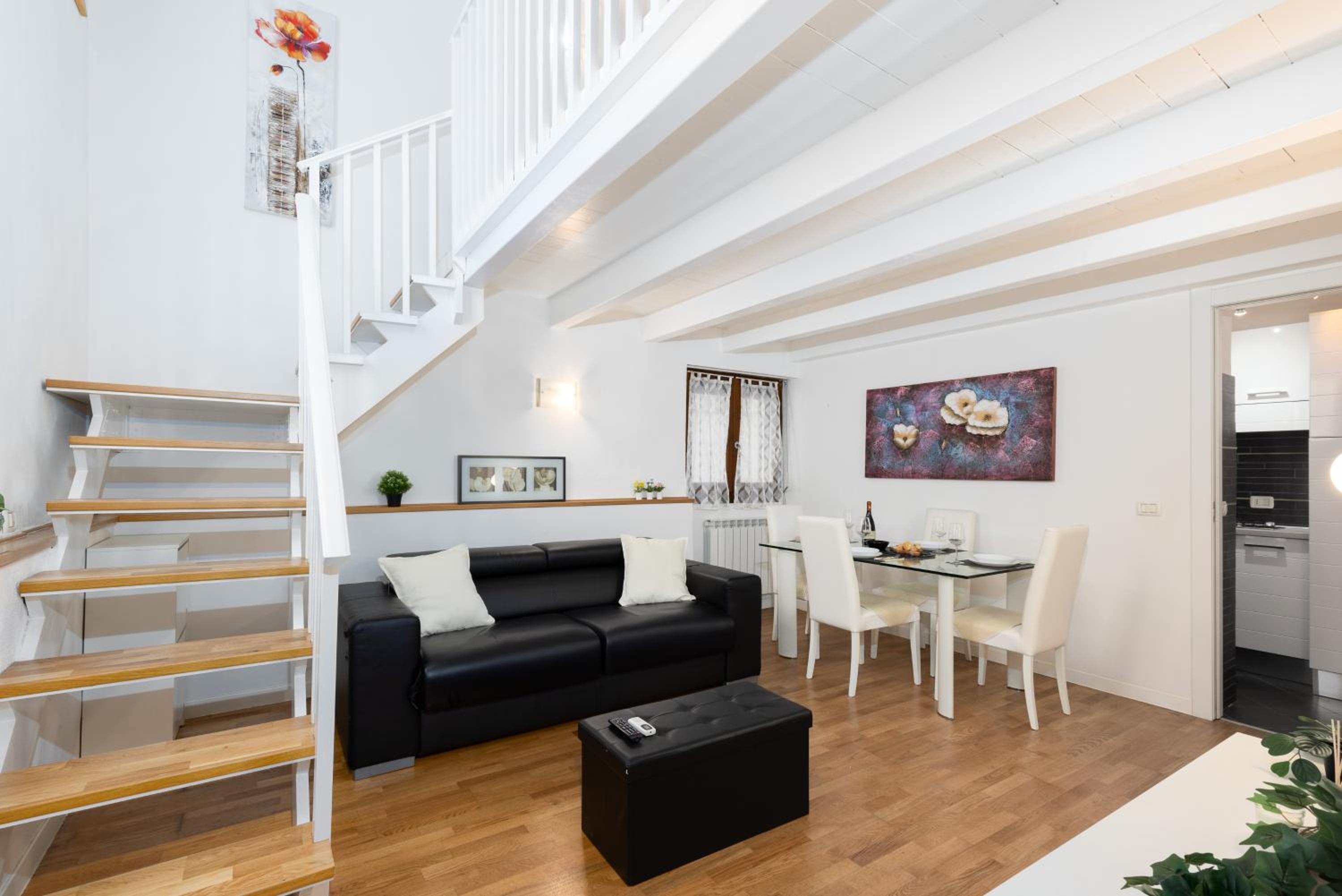 Superior Apartment