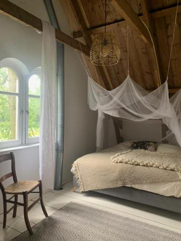 One-Bedroom House photo 1