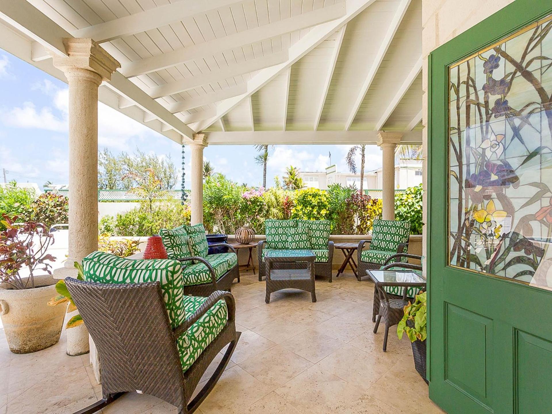 Four-Bedroom Vacation Home photo 2