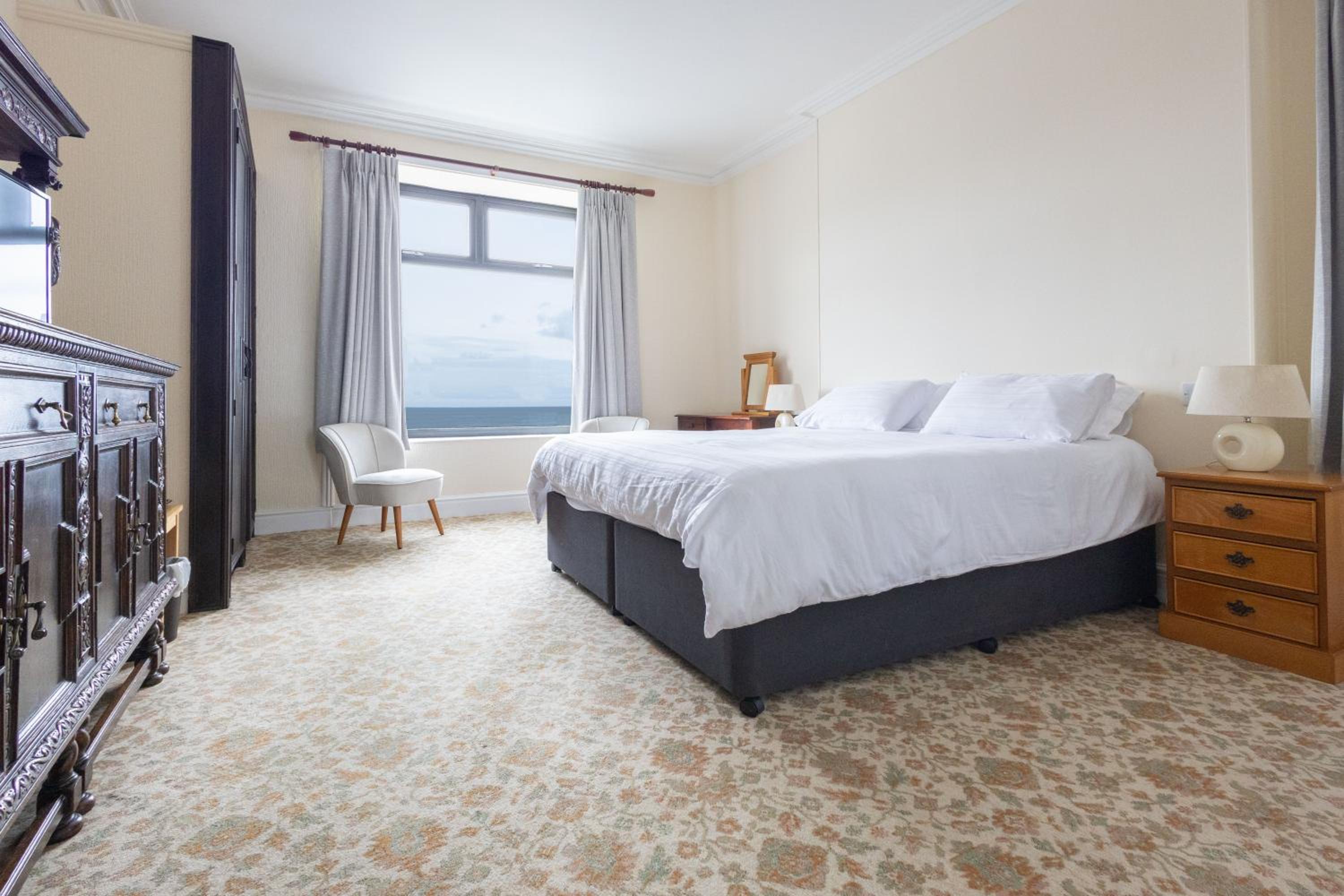 King Room with Sea View photo 2