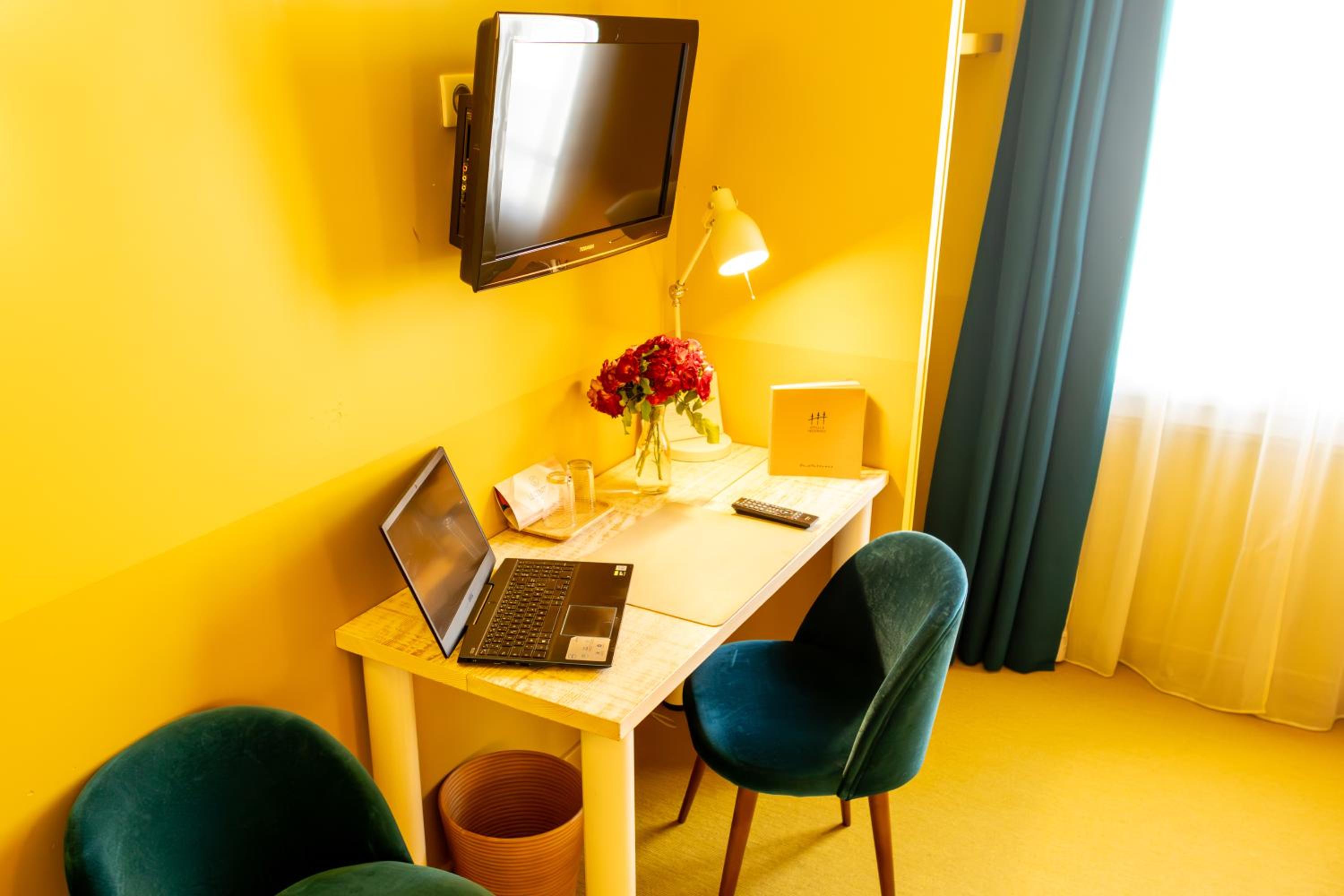 Queen-Size Superior Double Room - Photo 7