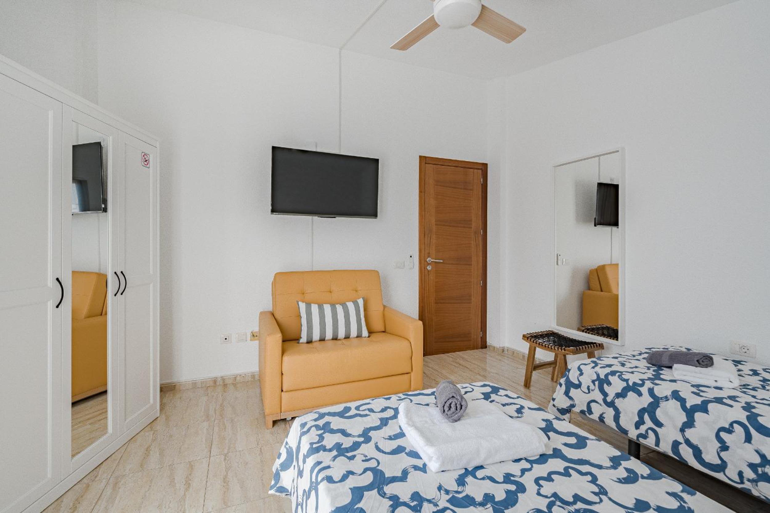 Habitación Doble o con Dos Camas Superior con Vista al Mar