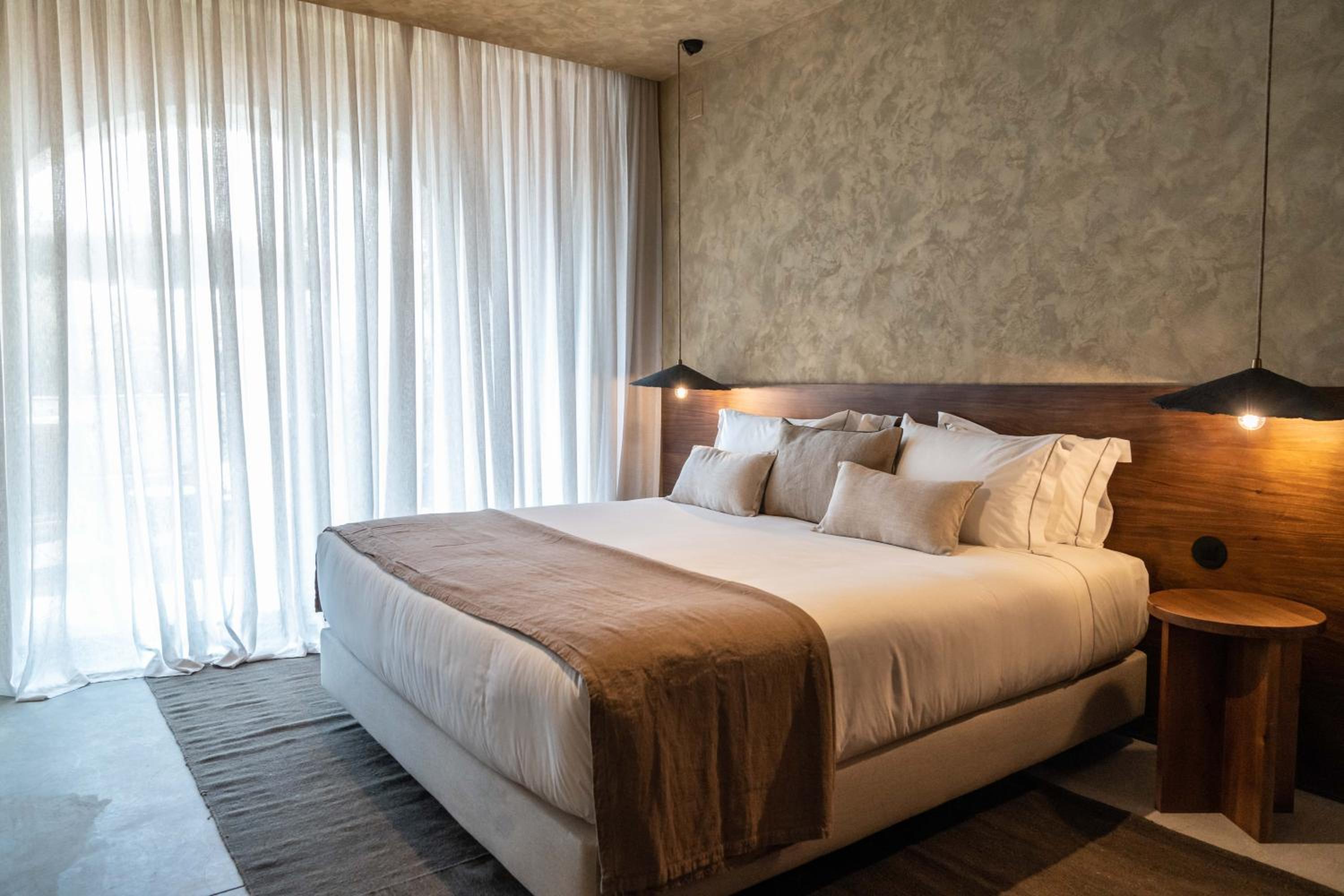 Superior Premium Suite with Private Garden 