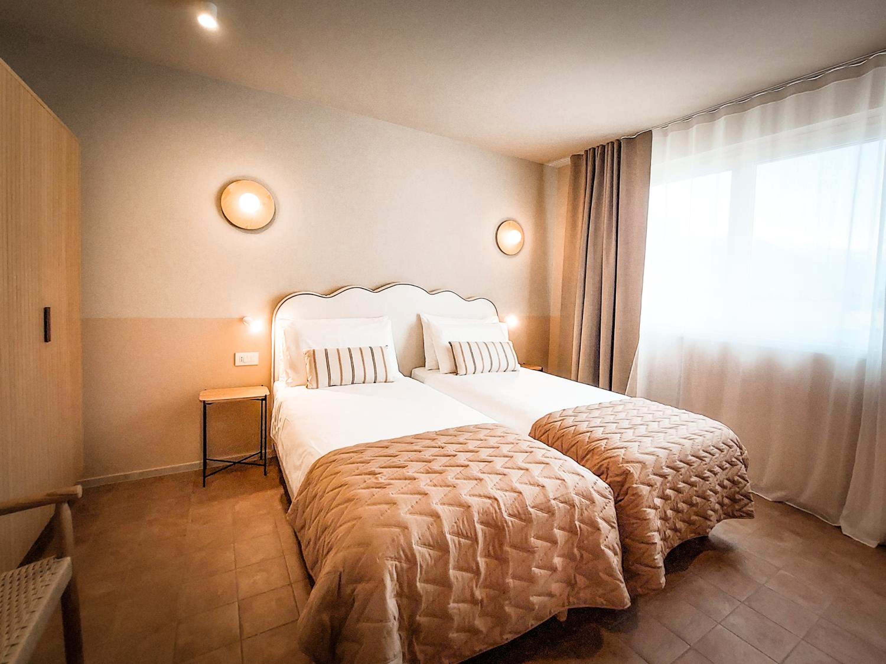 Two-Bedroom Apartment PANET photo 2