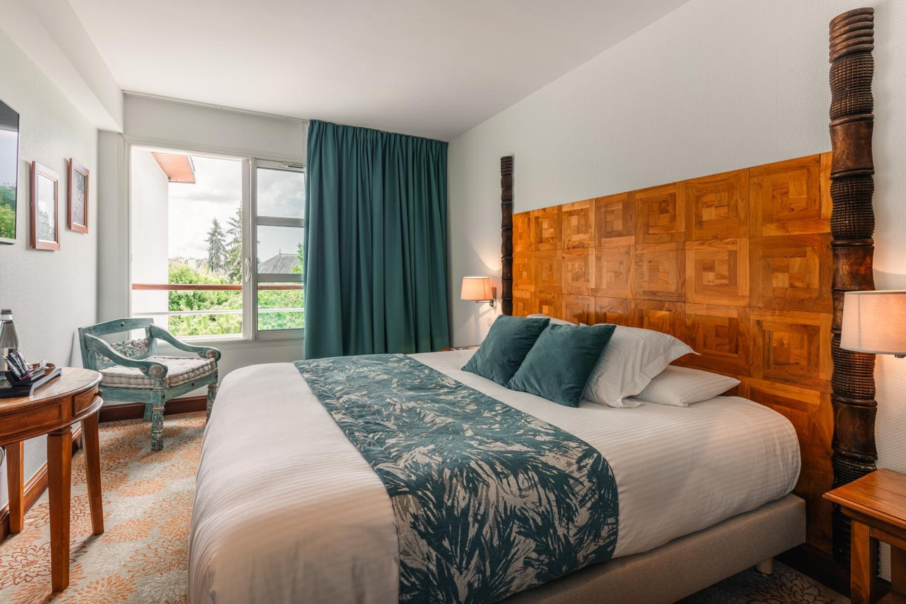 Deluxe Room - Garden Side - Photo 2