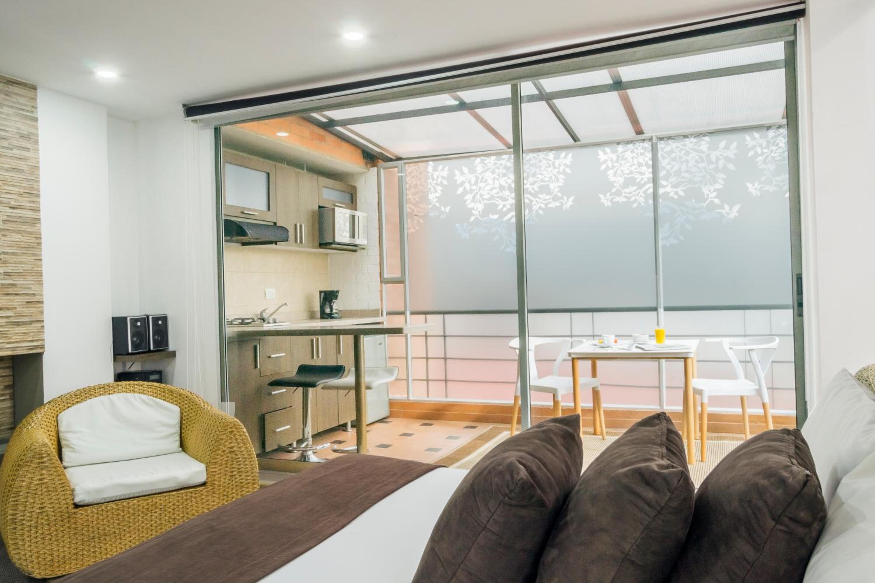 Executive Suite photo 2