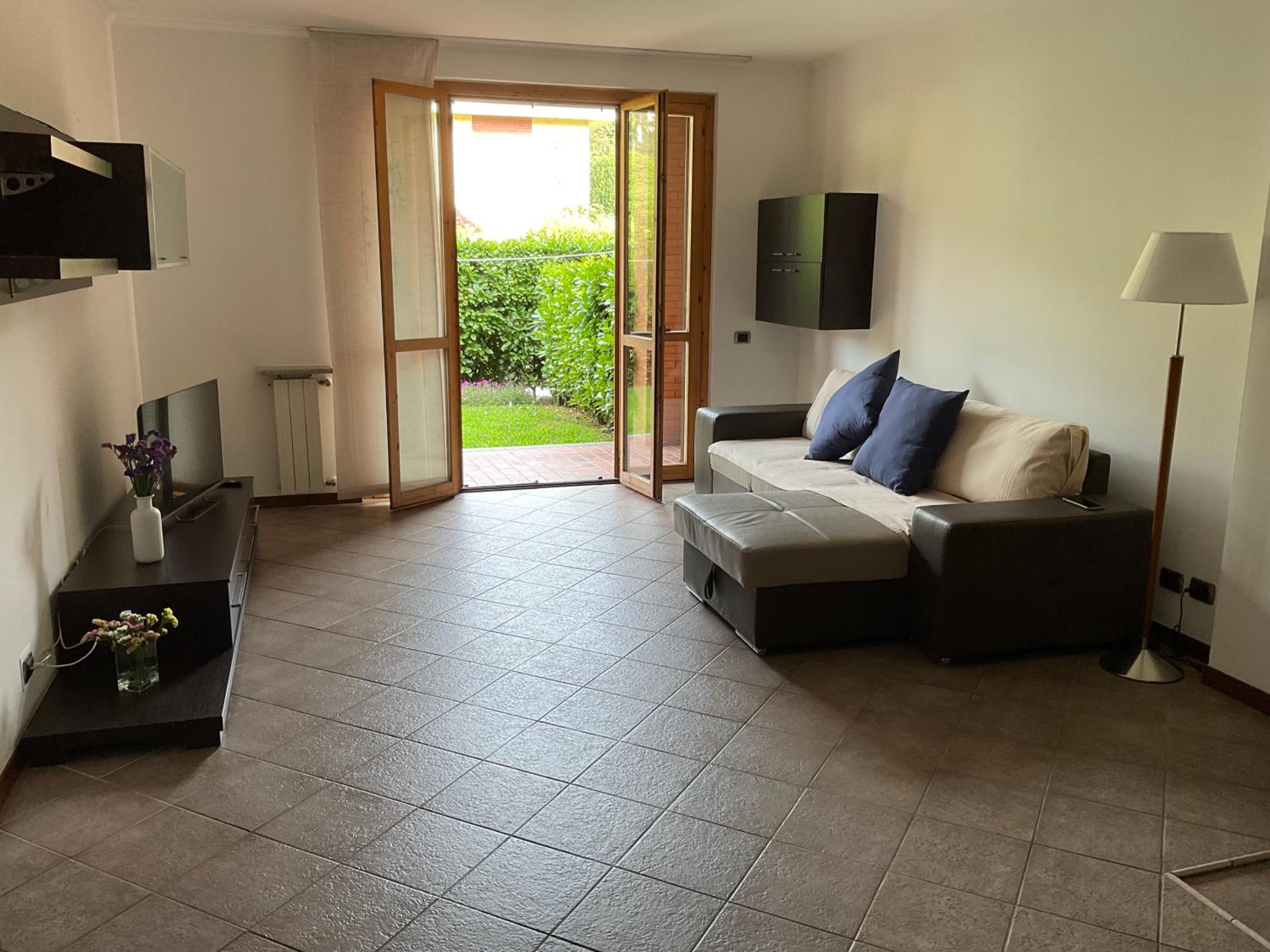 Two-Bedroom Apartment with Garden View photo 1