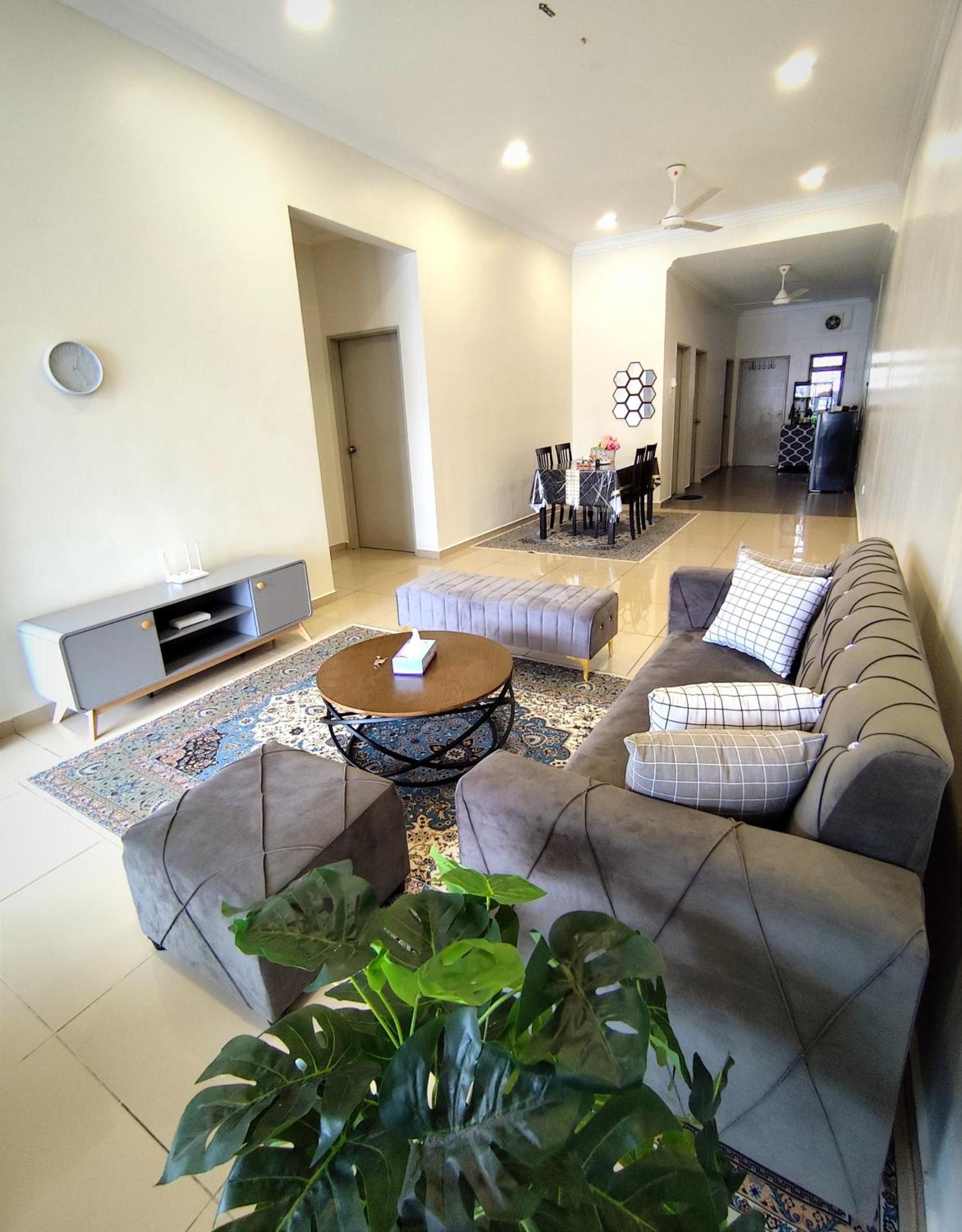 Three-Bedroom Home photo 1