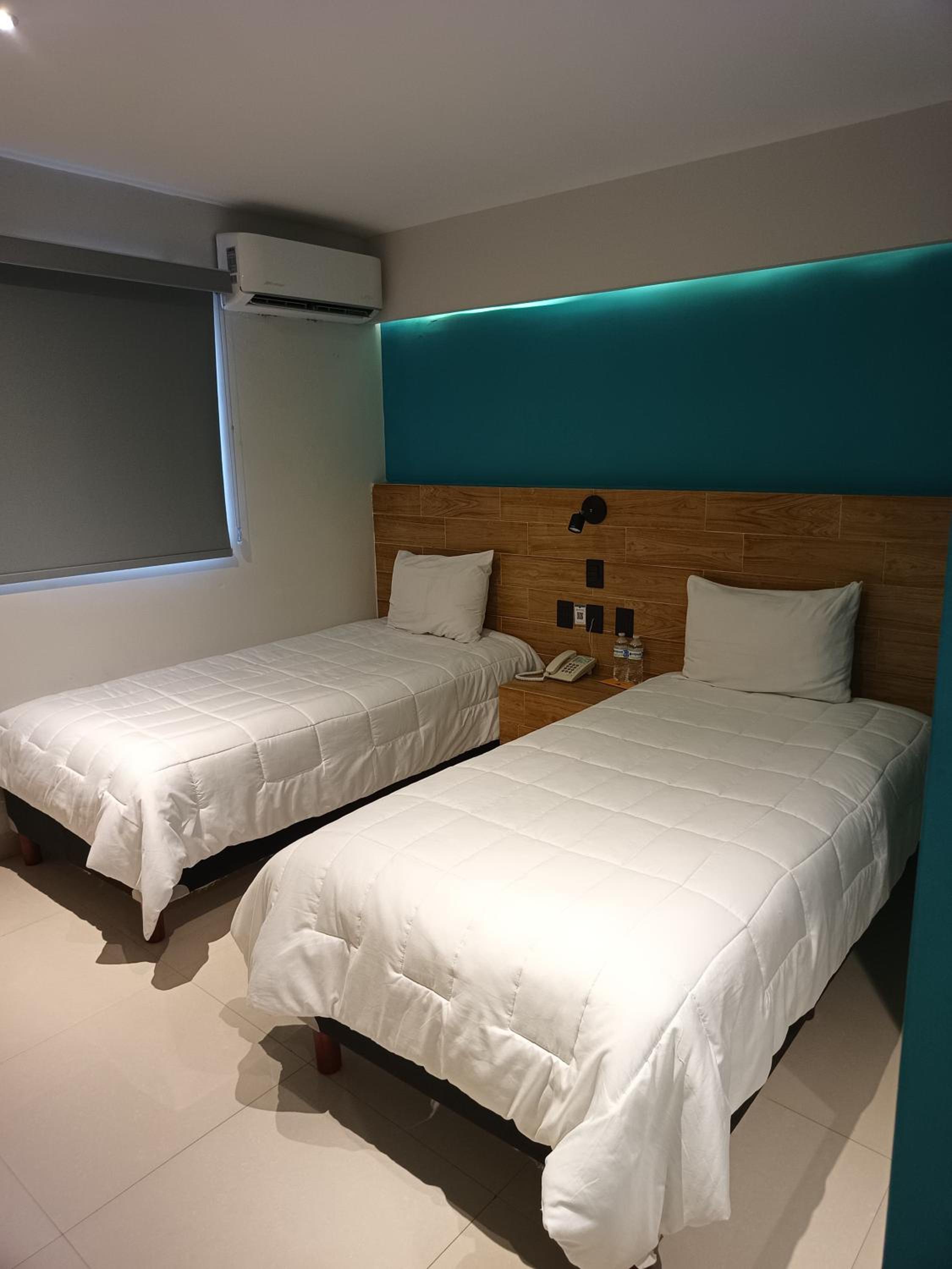 Double Room - Photo 13