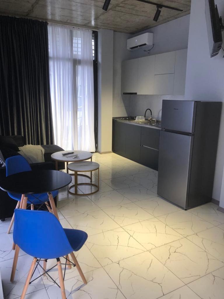 Three-Bedroom Apartment photo 2