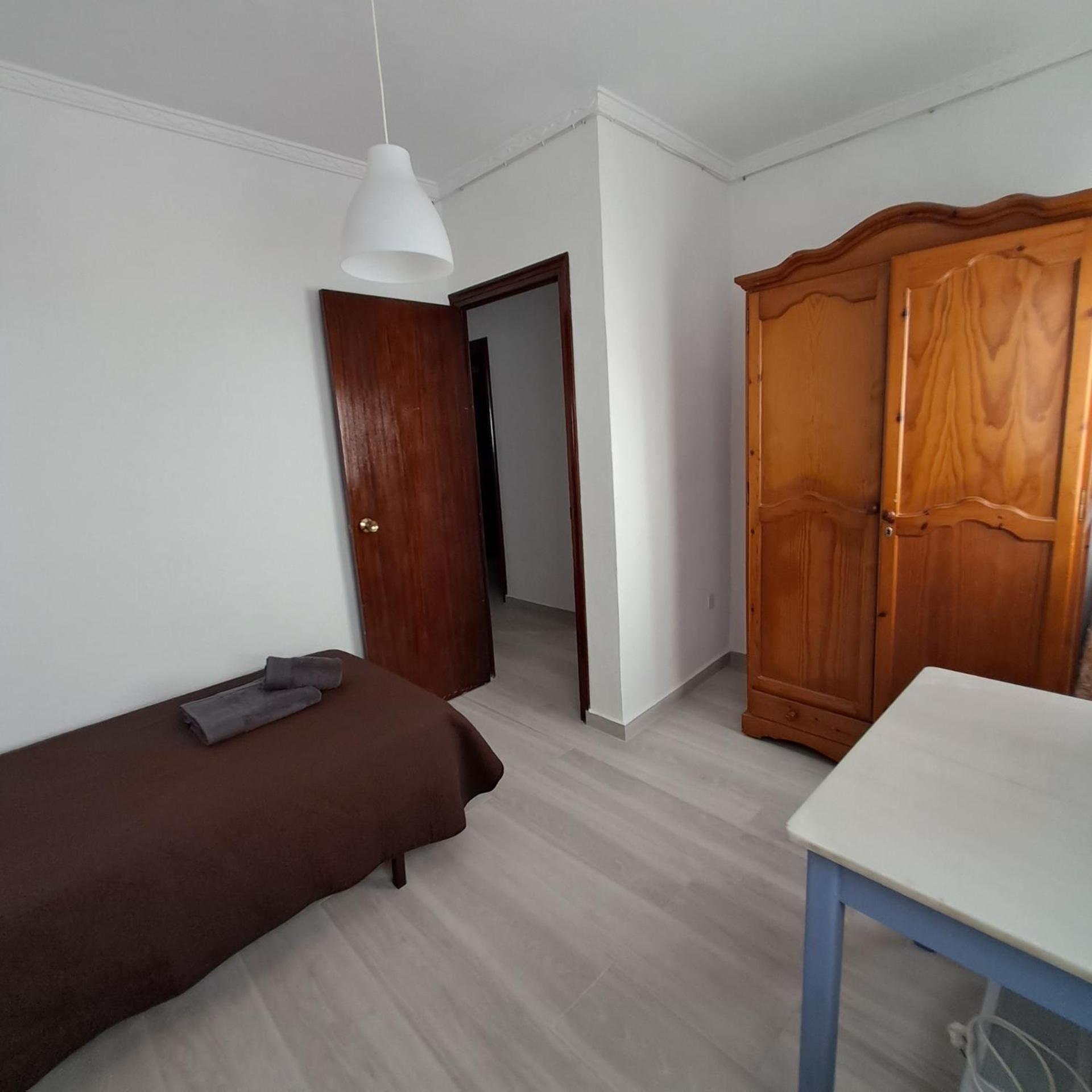 Apartamento de Cuatro Habitaciones