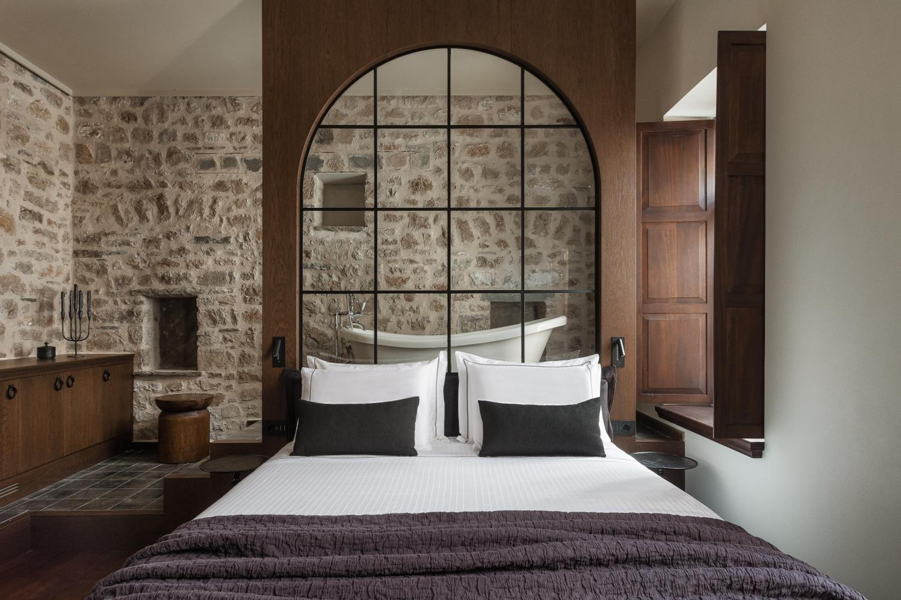 Treasure Room with Bathtub