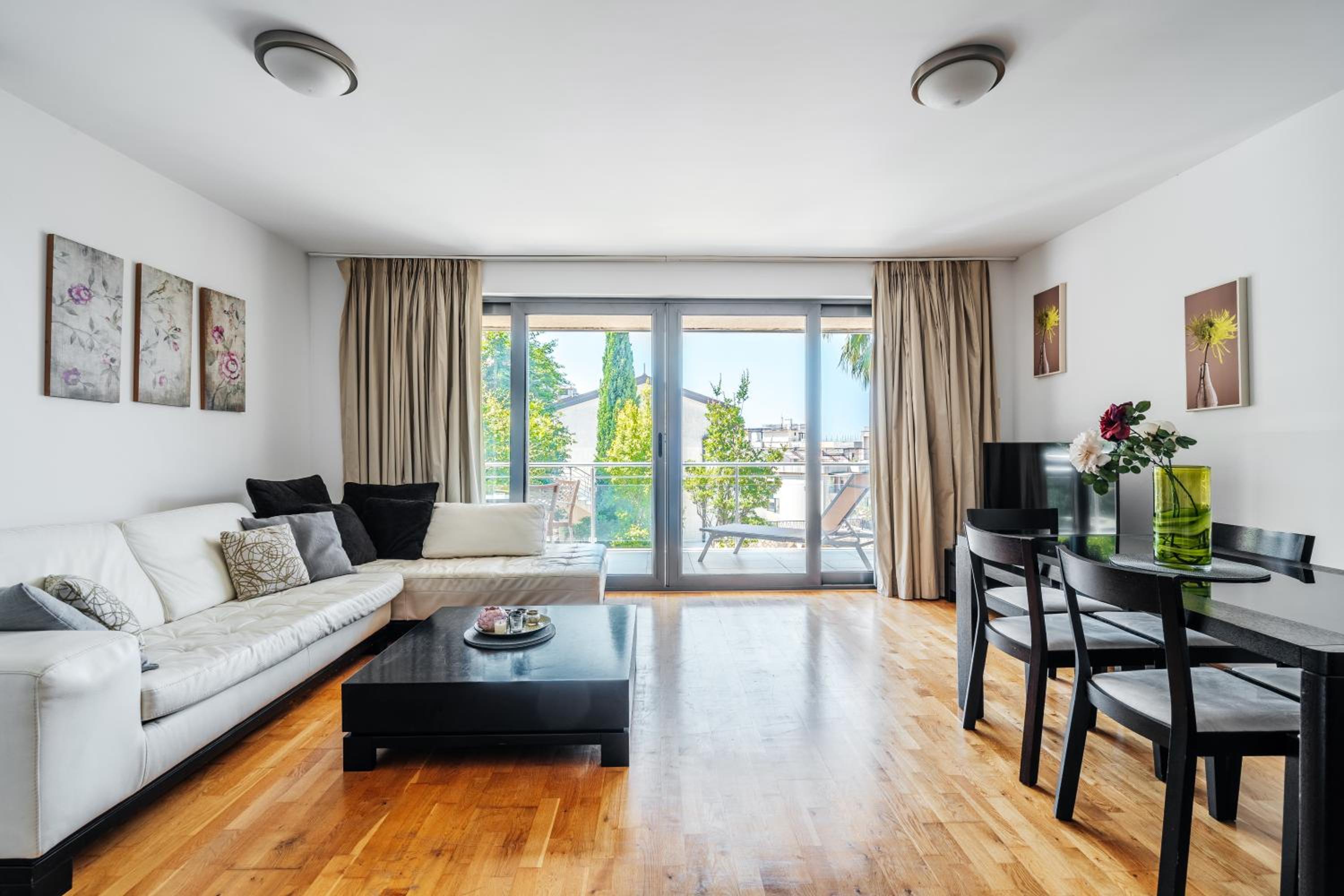 Apartment With Sea View photo 3