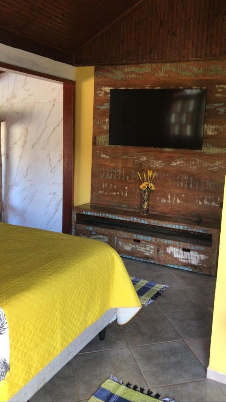 Suite with Hot Tub photo 1