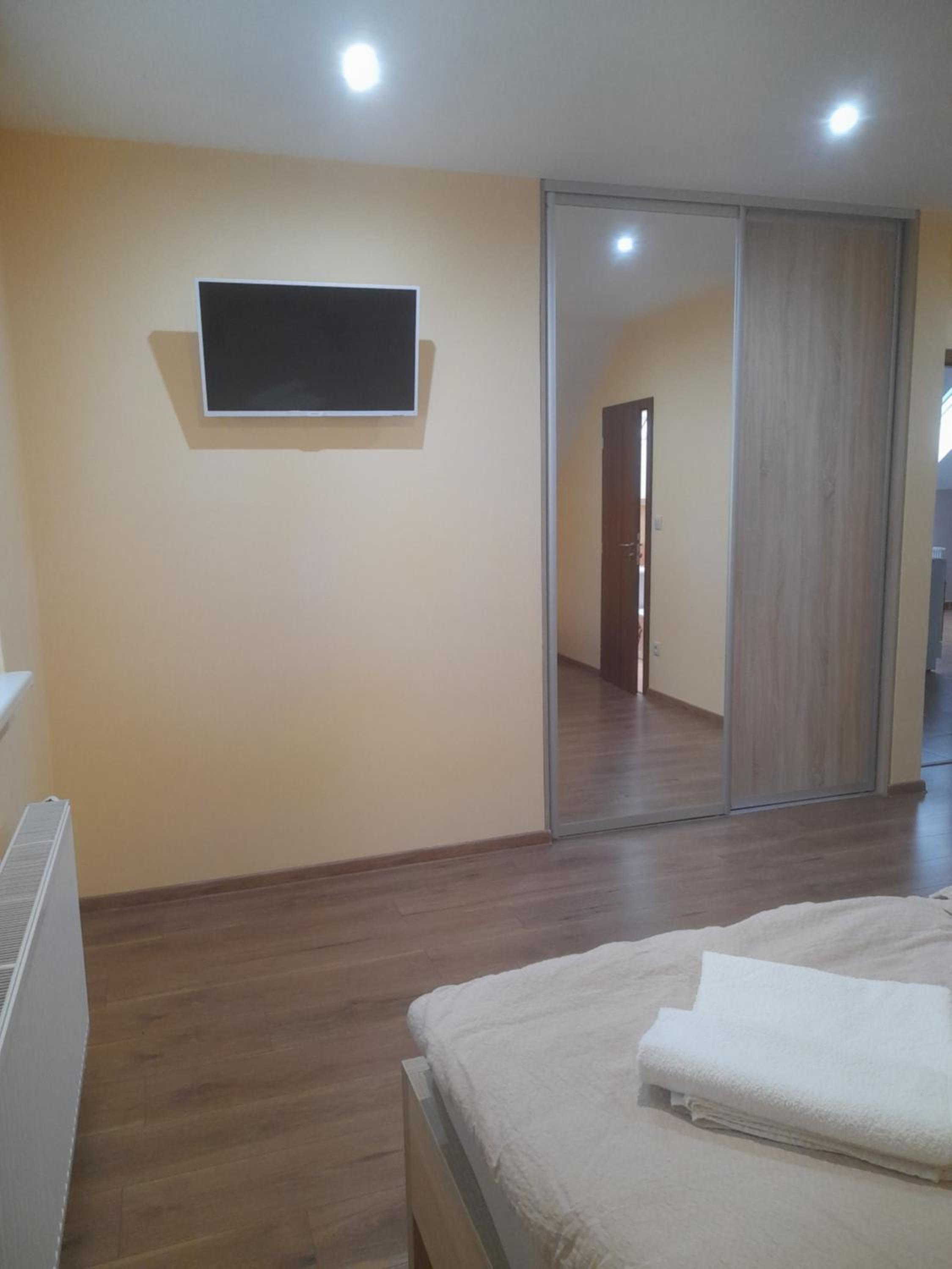 Double Room with Private Bathroom photo 3