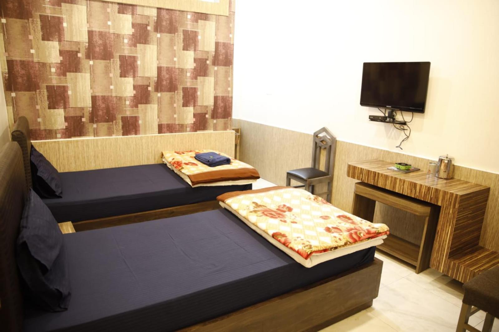 Economy Double Room