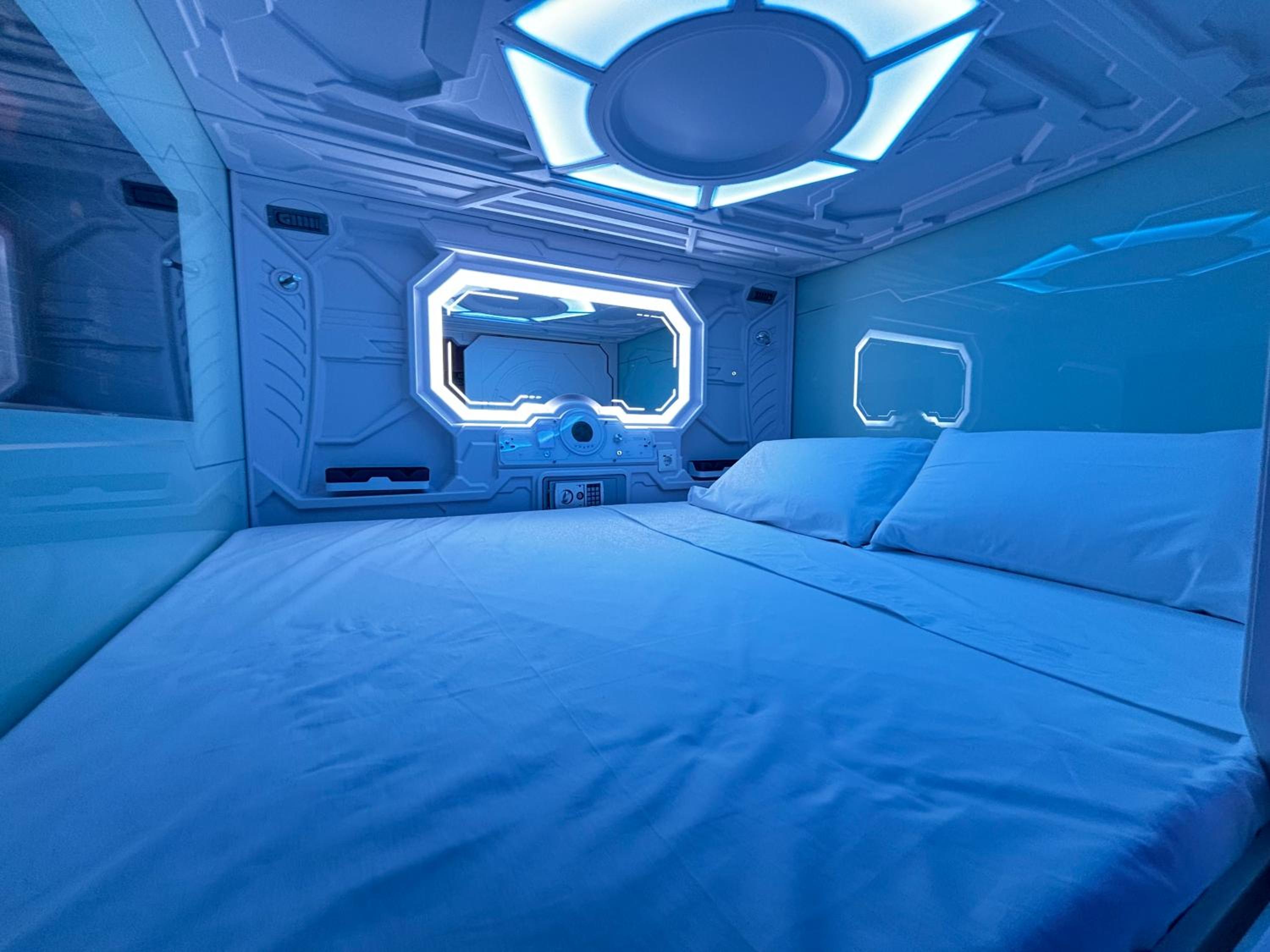 Room Deluxe Capsule  photo 2