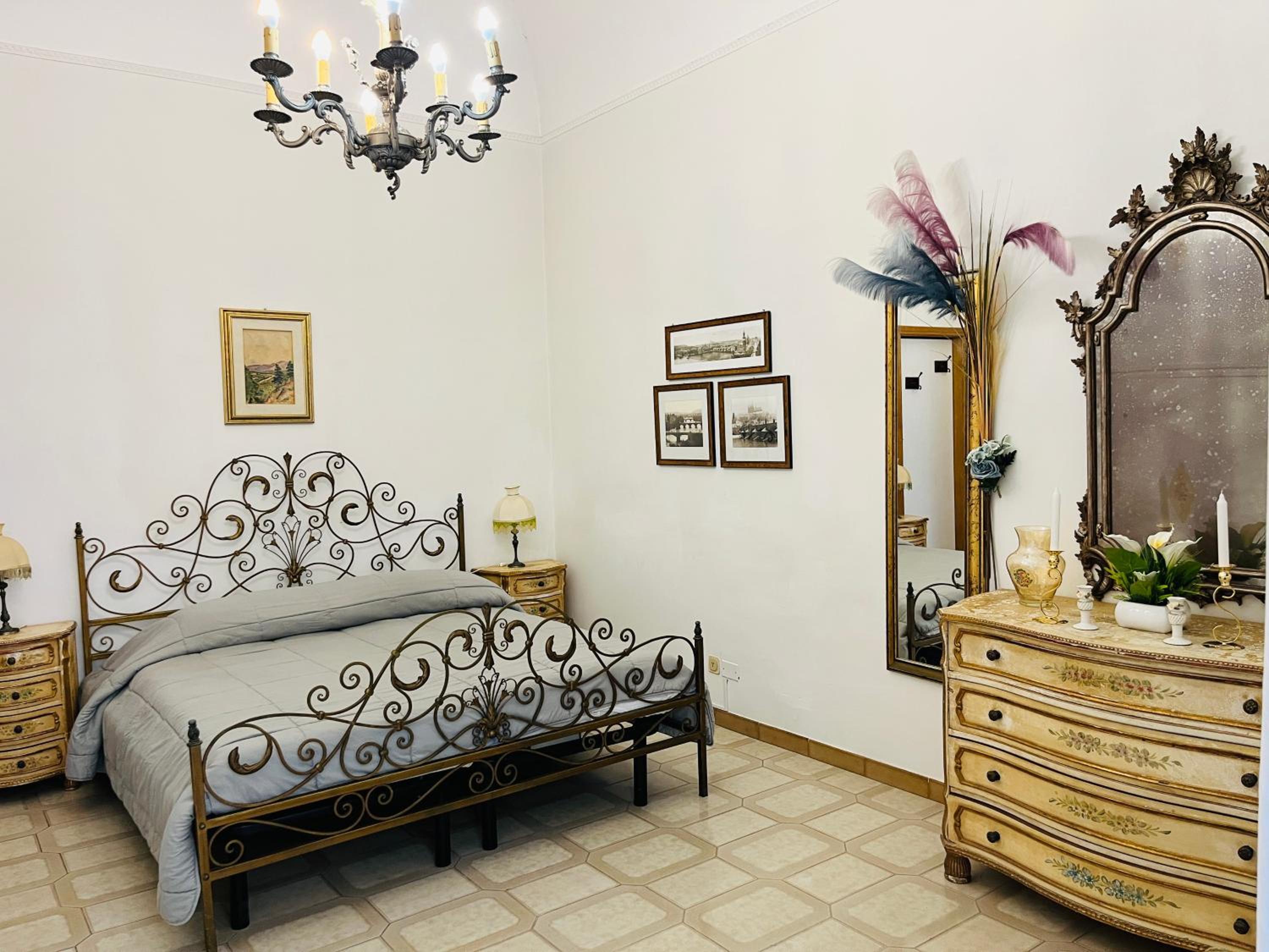 Large Double Room