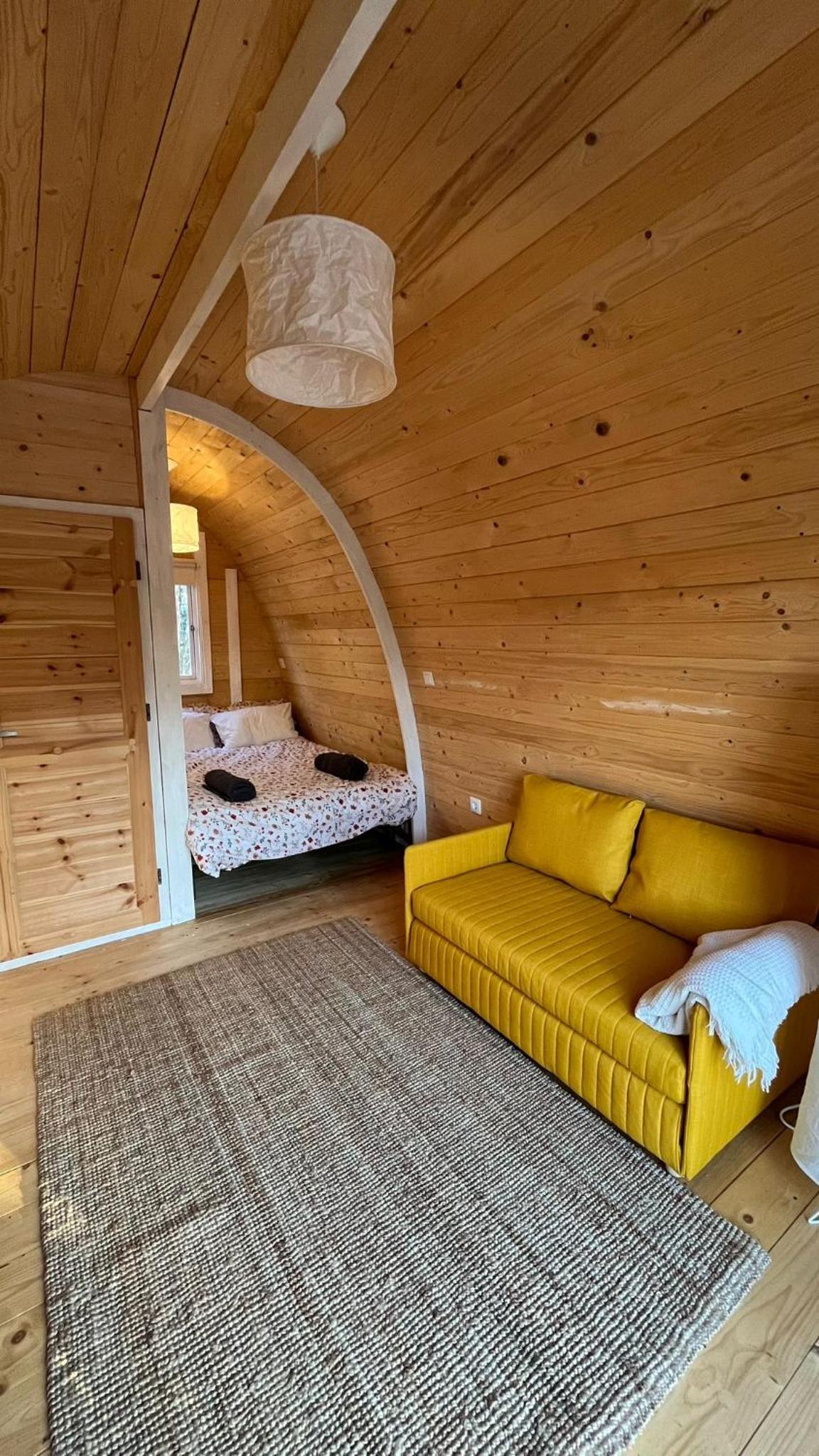 Mobile Home - Photo 4